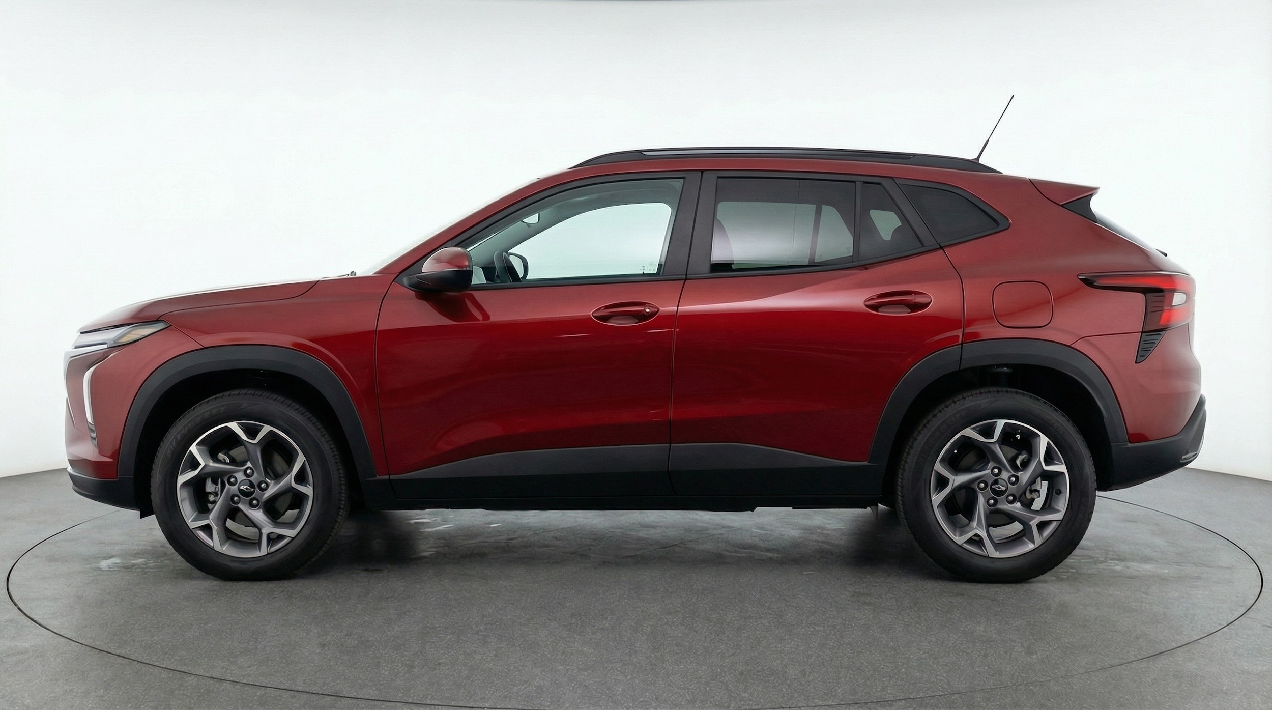 Thumbnail: 2025 Chevrolet Trax - 4