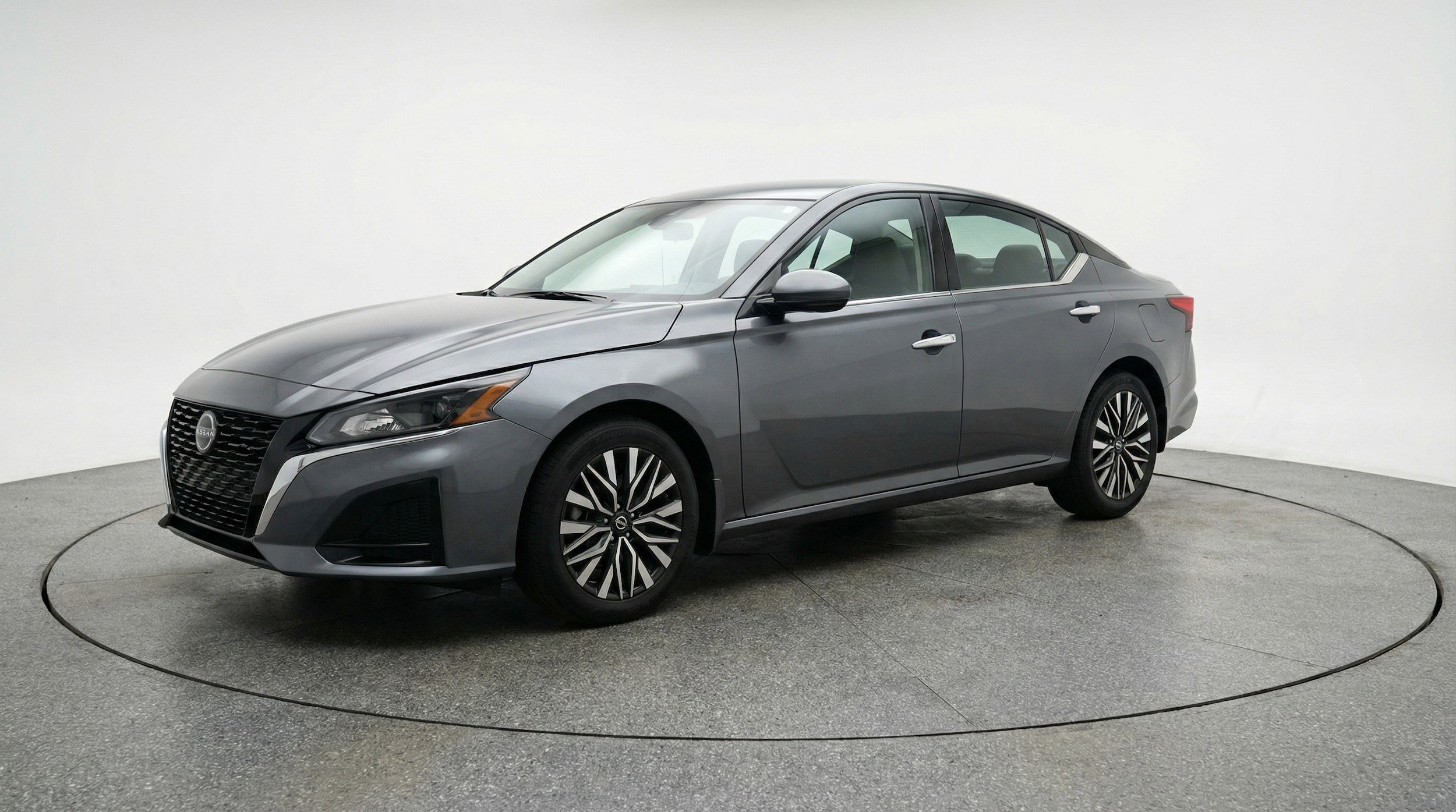 Thumbnail: 2025 Nissan Altima - 3