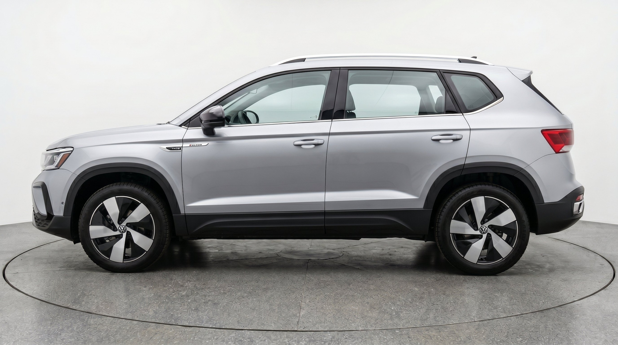 Thumbnail: 2026 Volkswagen Taos - 5