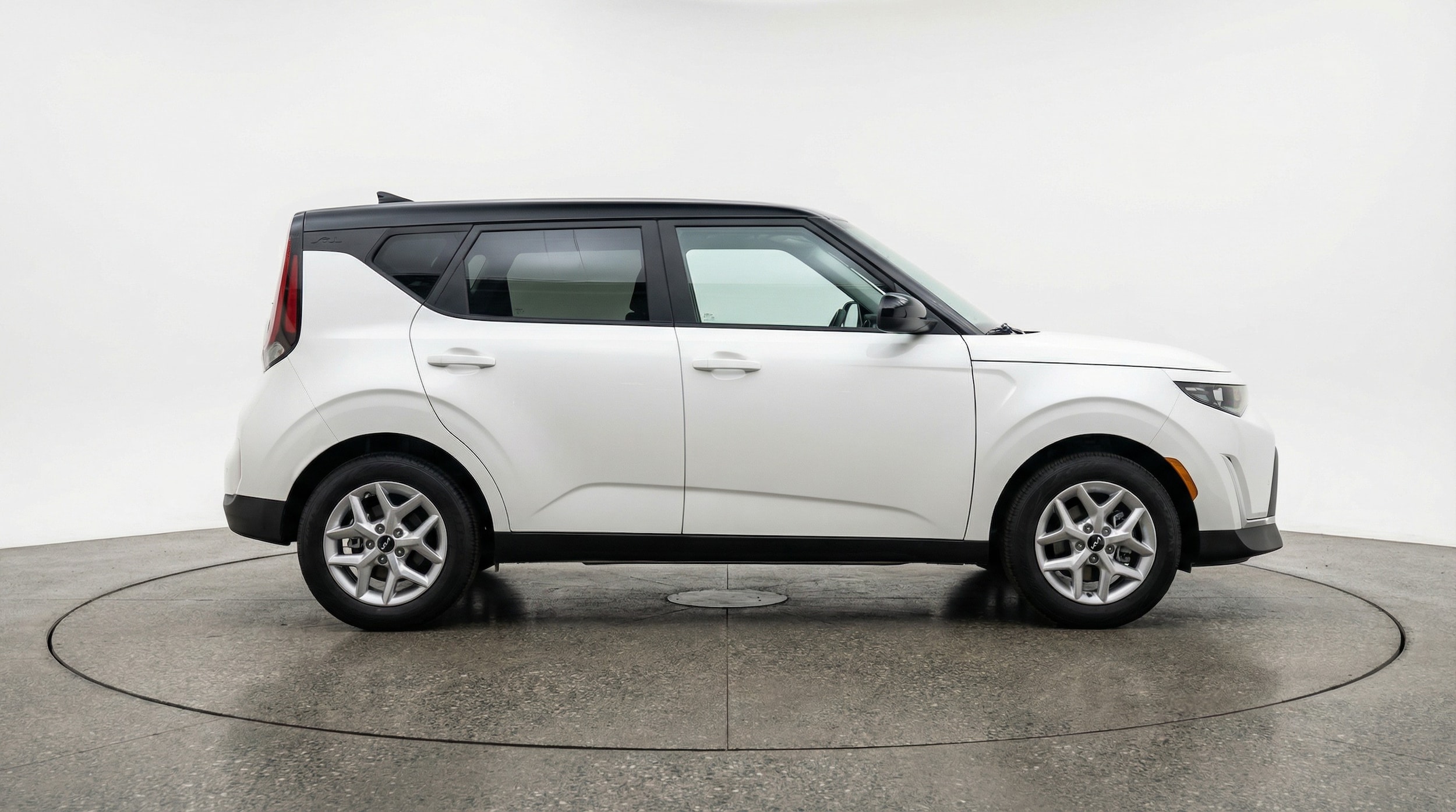 Thumbnail: 2025 Kia Soul - 8