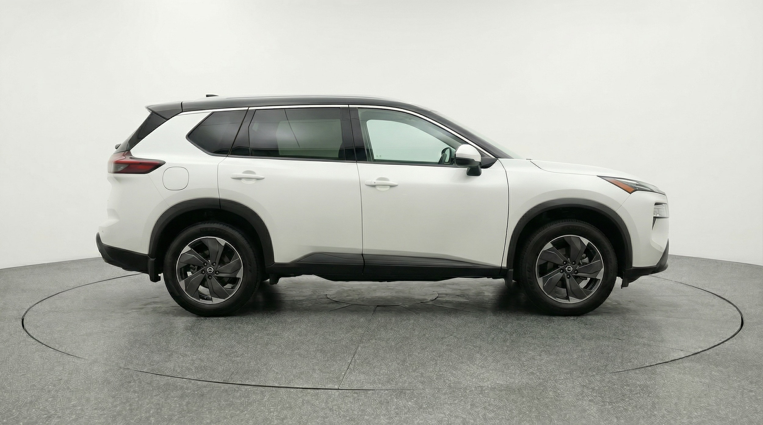 Thumbnail: 2025 Nissan Rogue - 8