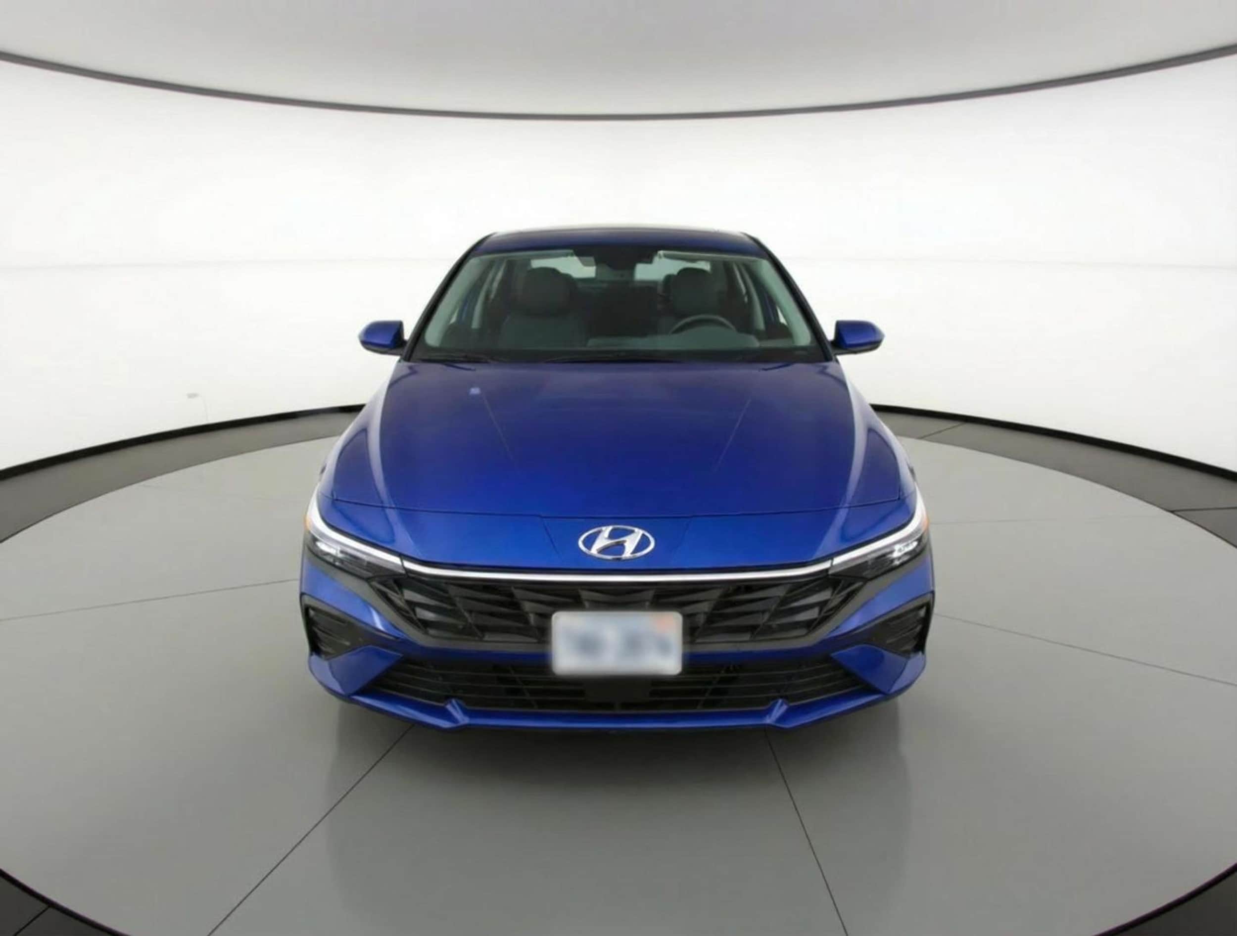 Thumbnail: 2025 Hyundai Elantra - 2