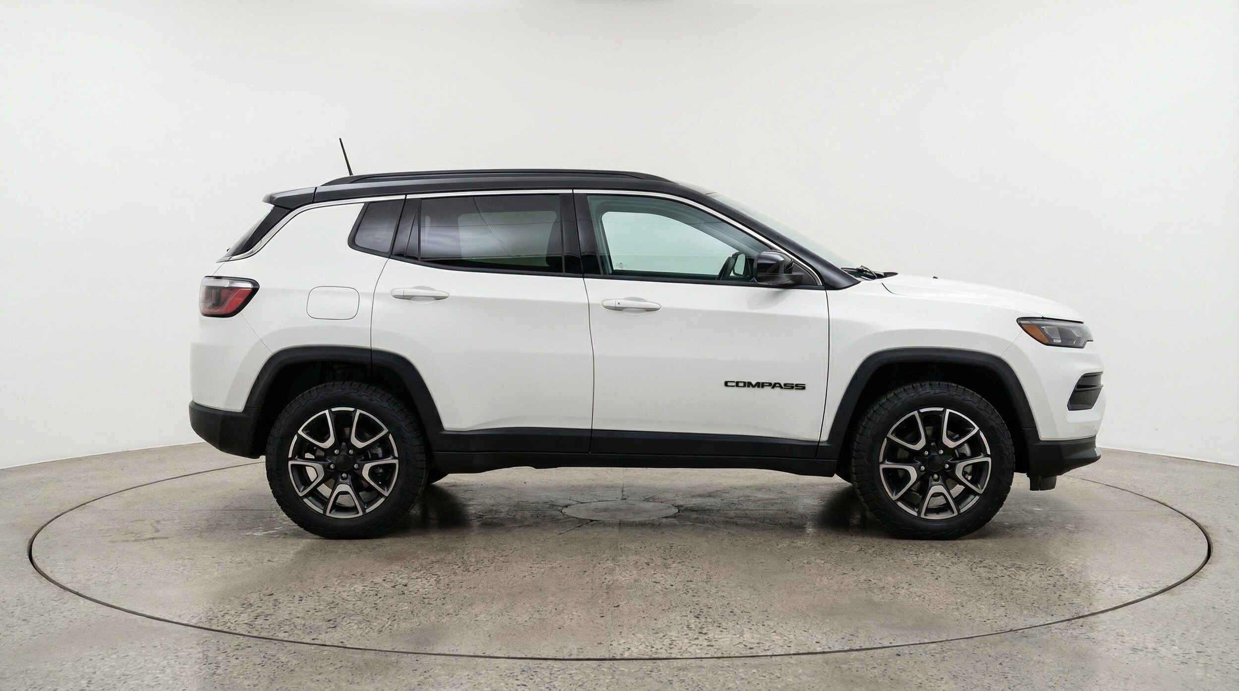 Thumbnail: 2025 Jeep Compass - 11