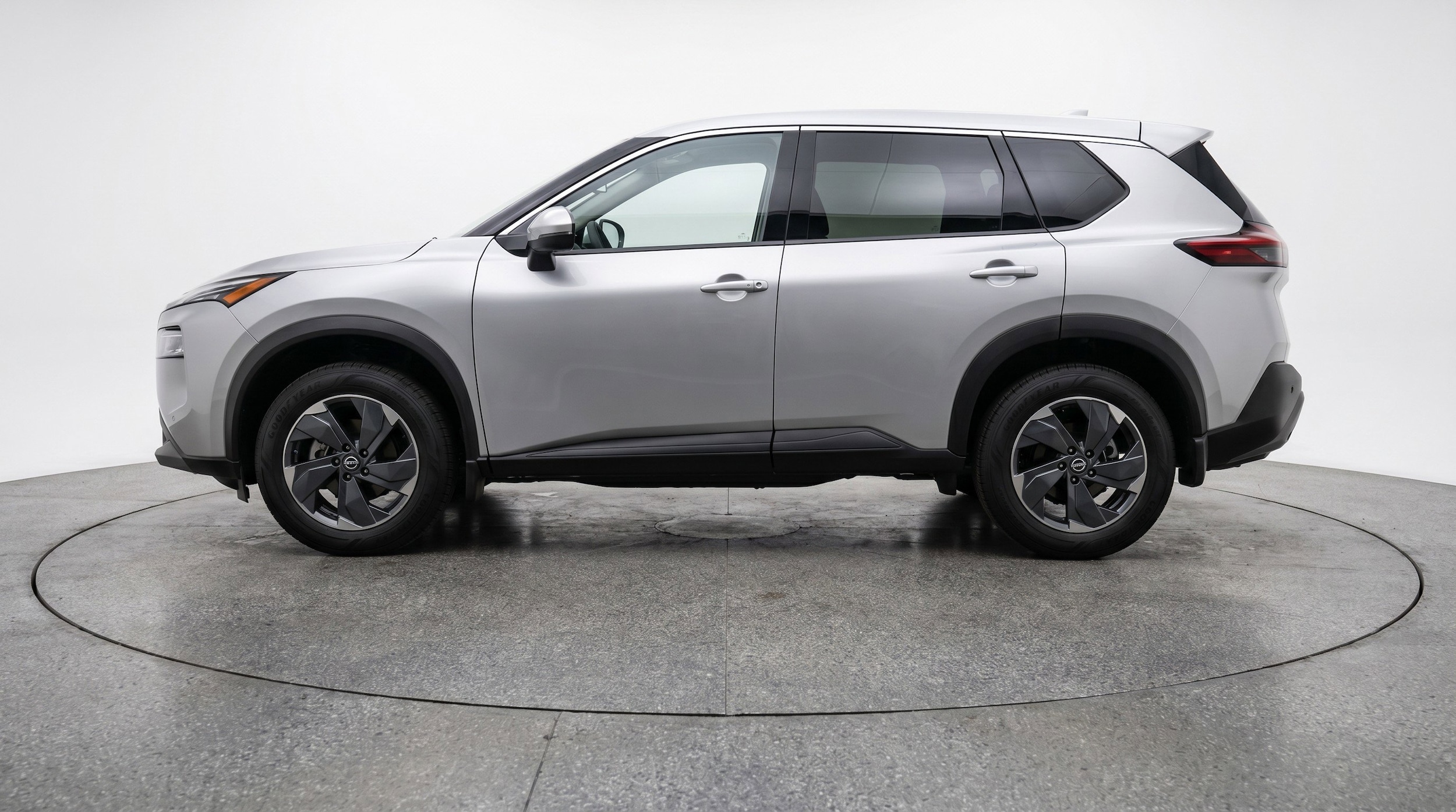 Thumbnail: 2025 Nissan Rogue - 5
