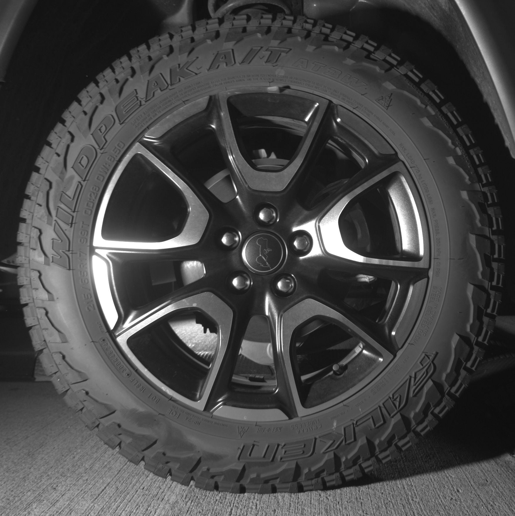 Thumbnail: 2025 Jeep Compass - 12