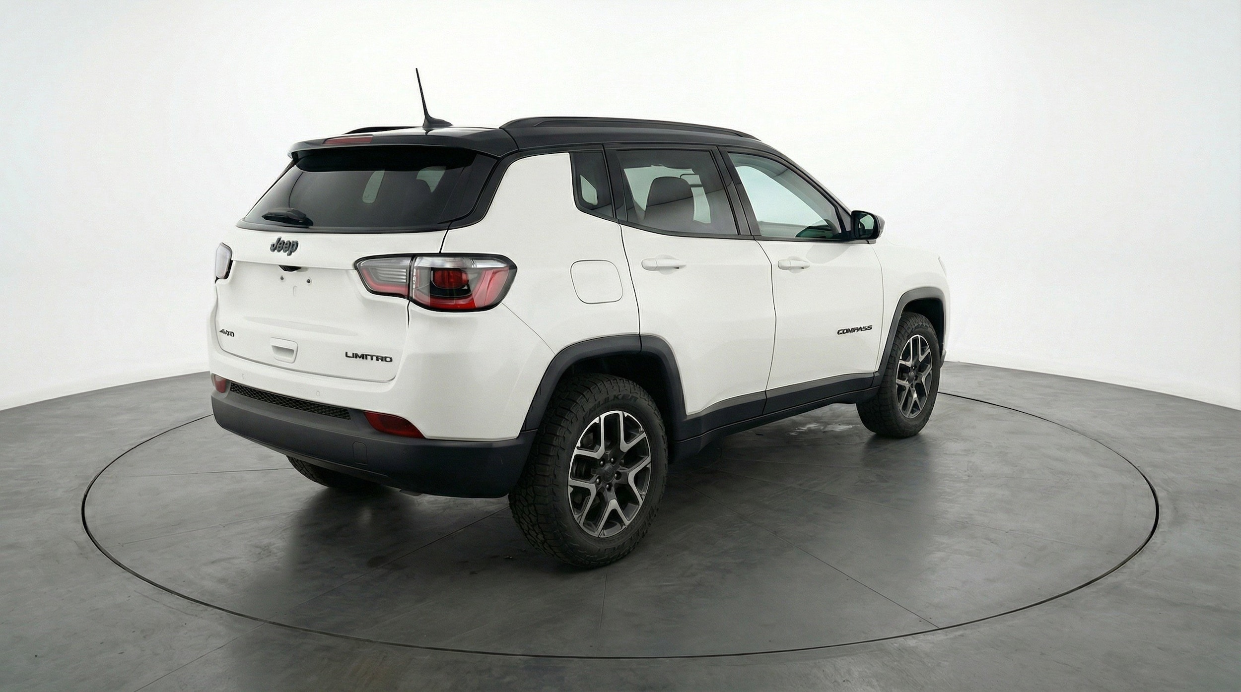Thumbnail: 2025 Jeep Compass - 9