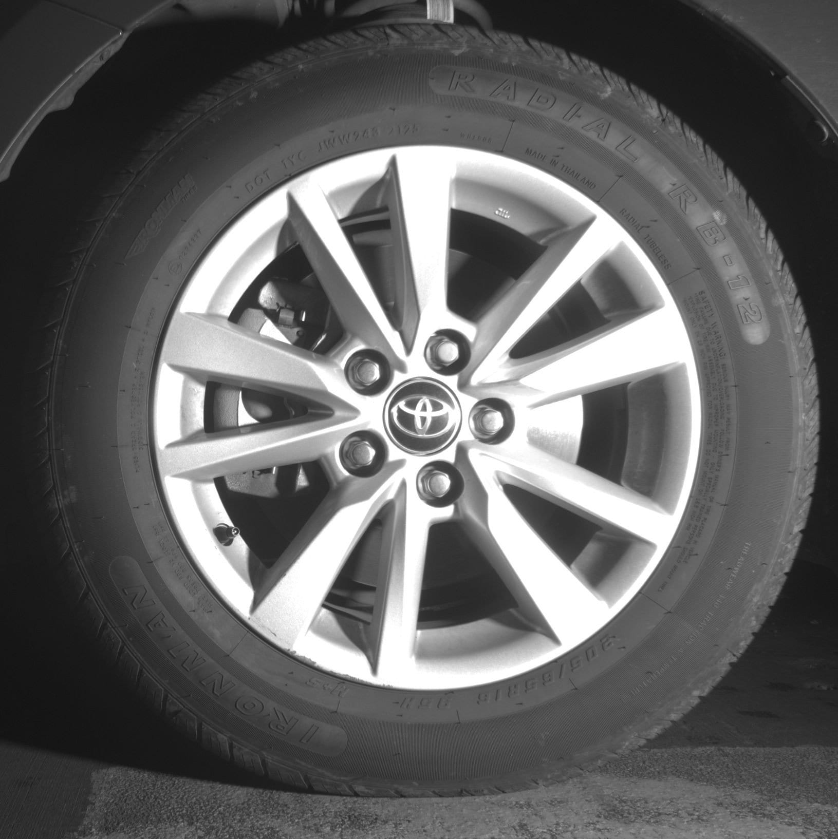 Thumbnail: 2025 Toyota Camry - 12