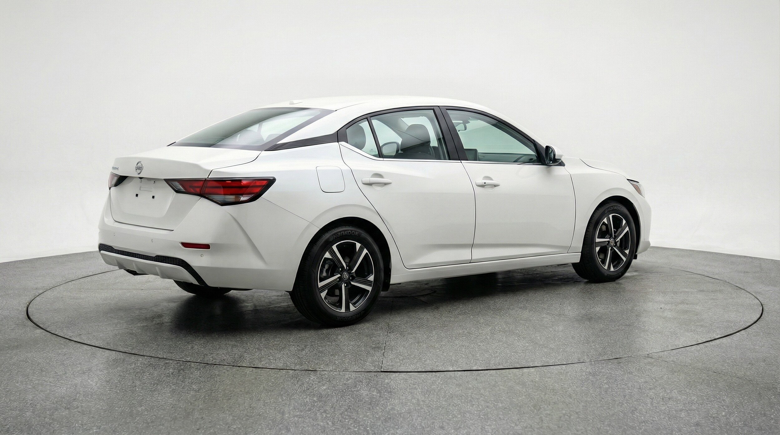 Thumbnail: 2025 Nissan Sentra - 9