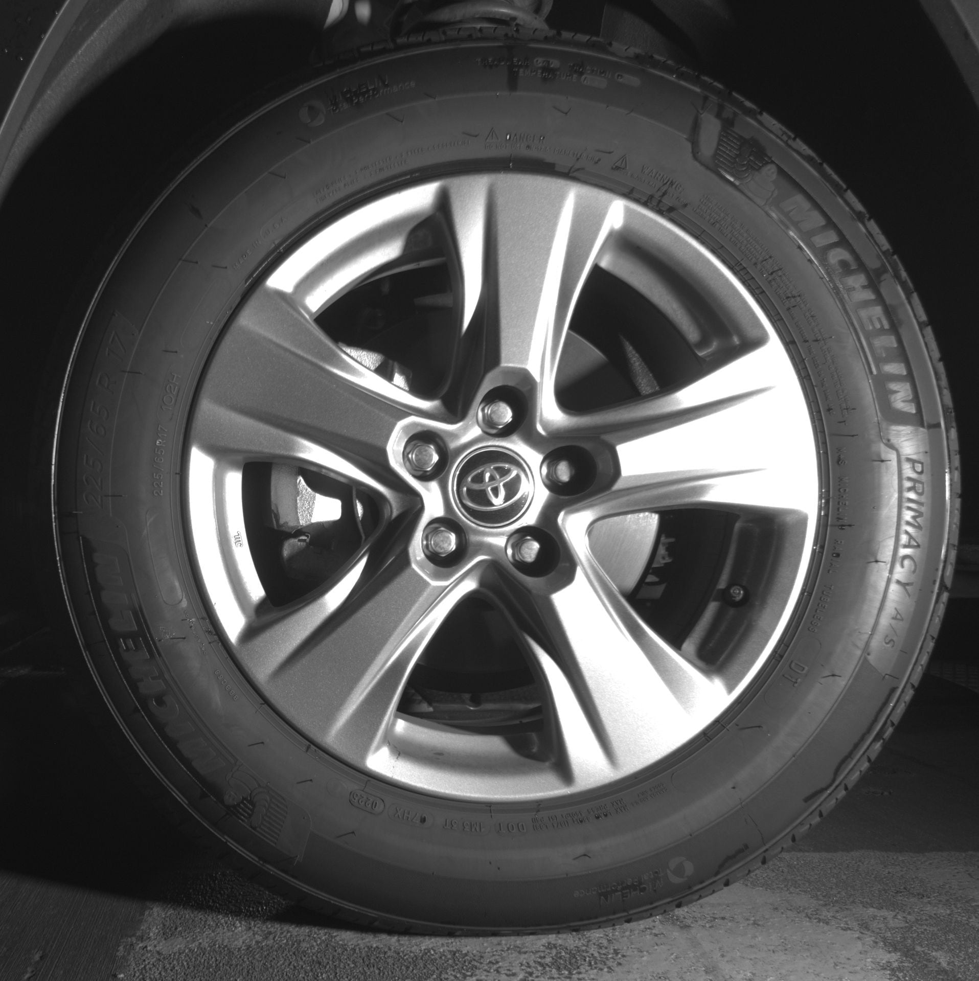 Thumbnail: 2025 Toyota RAV4 - 9