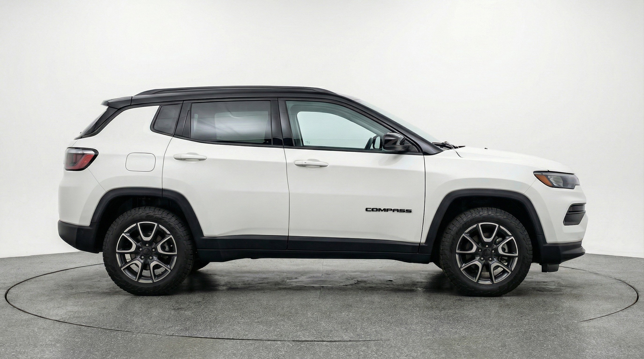 Thumbnail: 2025 Jeep Compass - 11