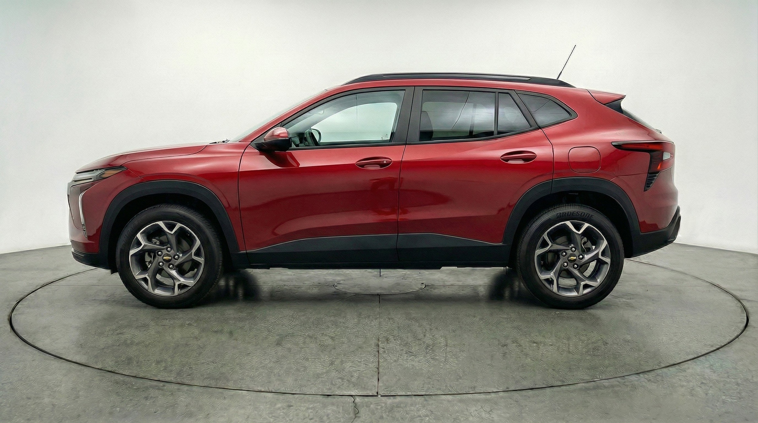Thumbnail: 2025 Chevrolet Trax - 5