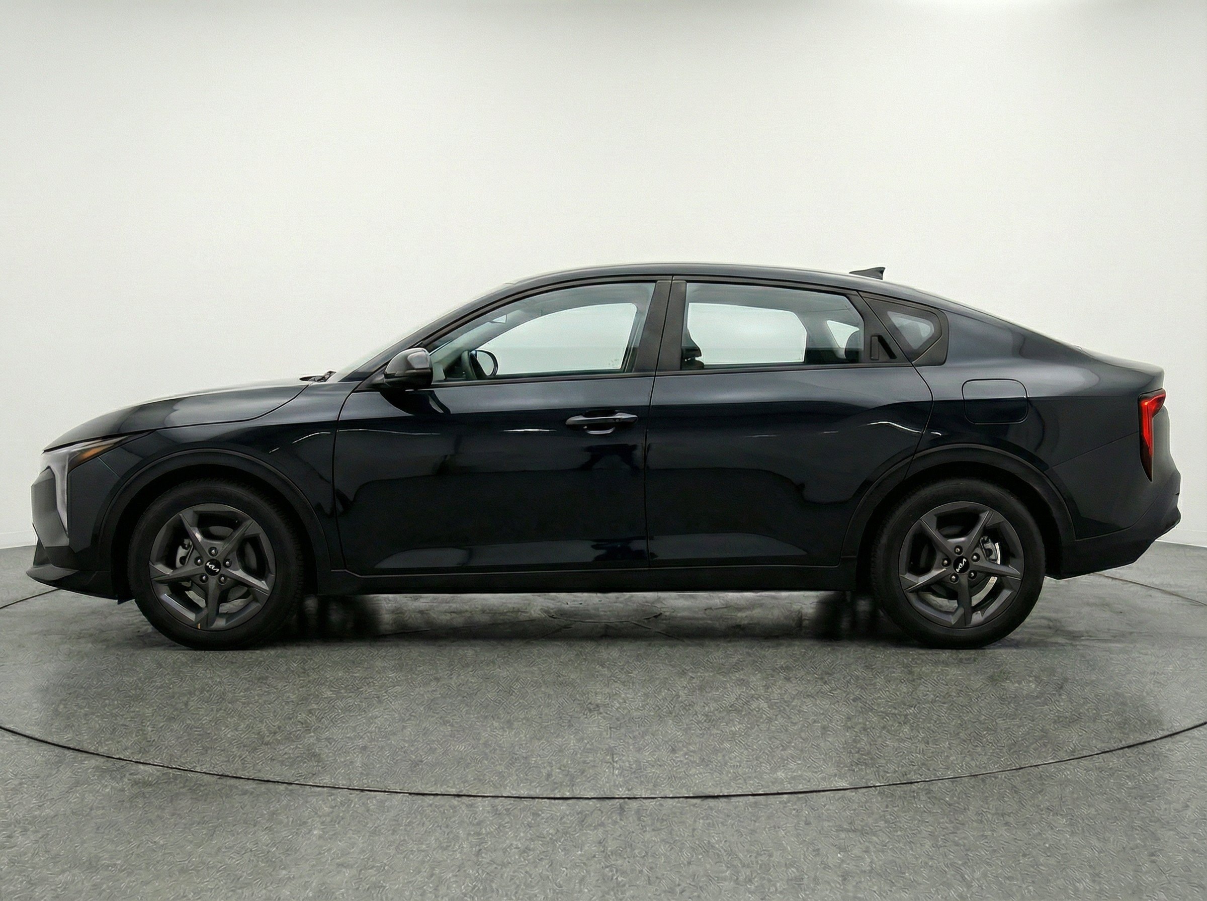 Thumbnail: 2025 Kia K4 - 5