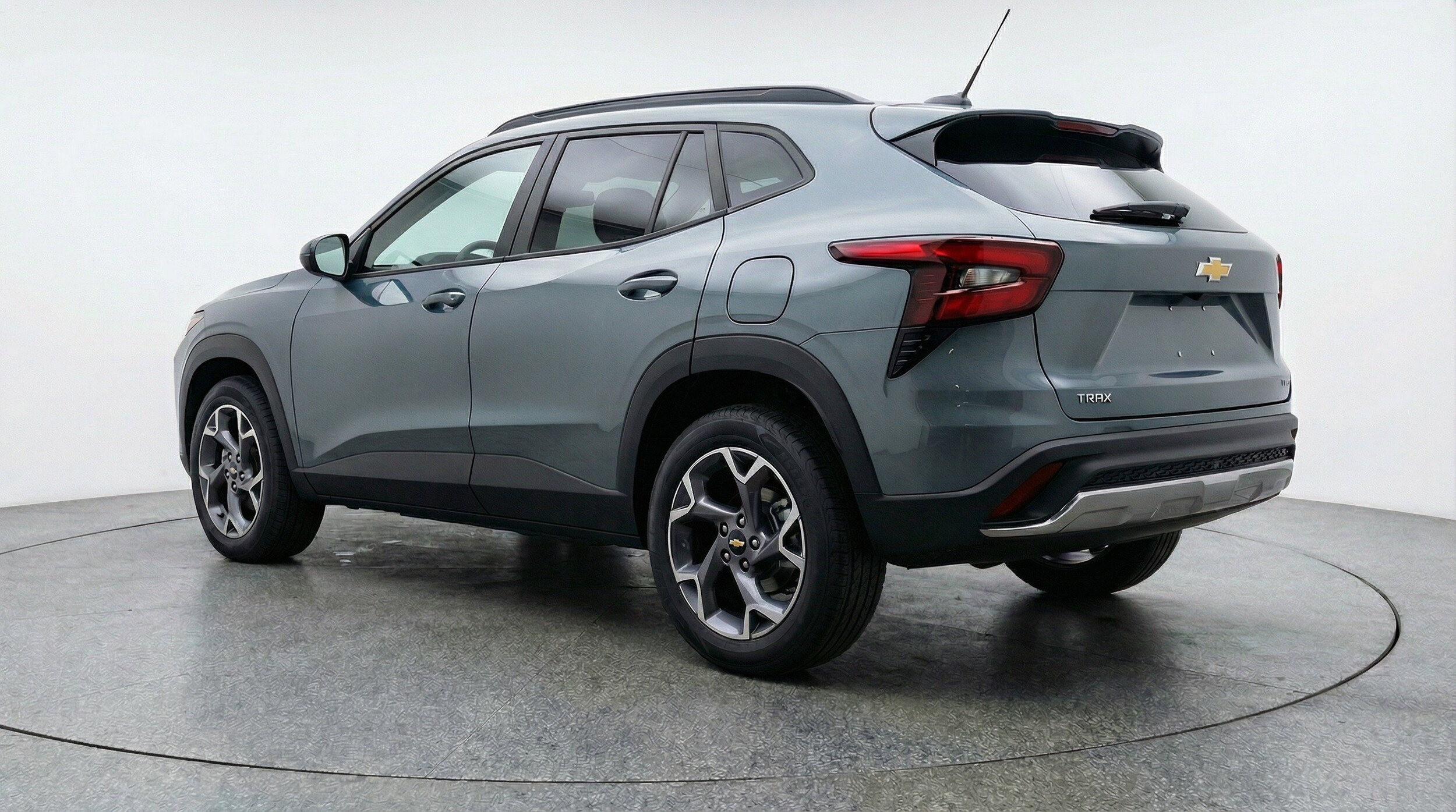 Thumbnail: 2025 Chevrolet Trax - 6