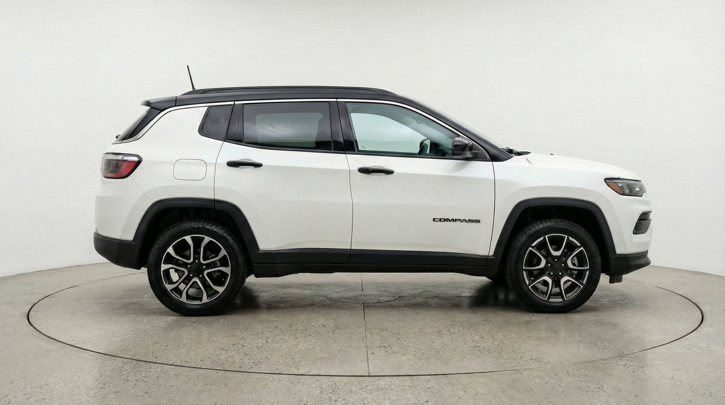 Thumbnail: 2025 Jeep Compass - 11
