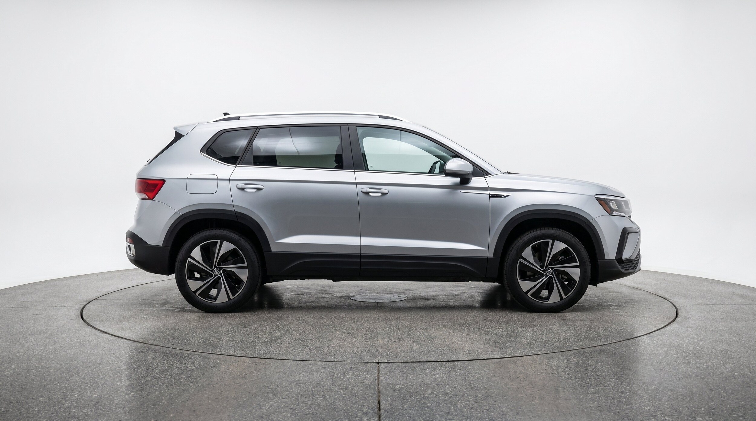 Thumbnail: 2026 Volkswagen Taos - 11