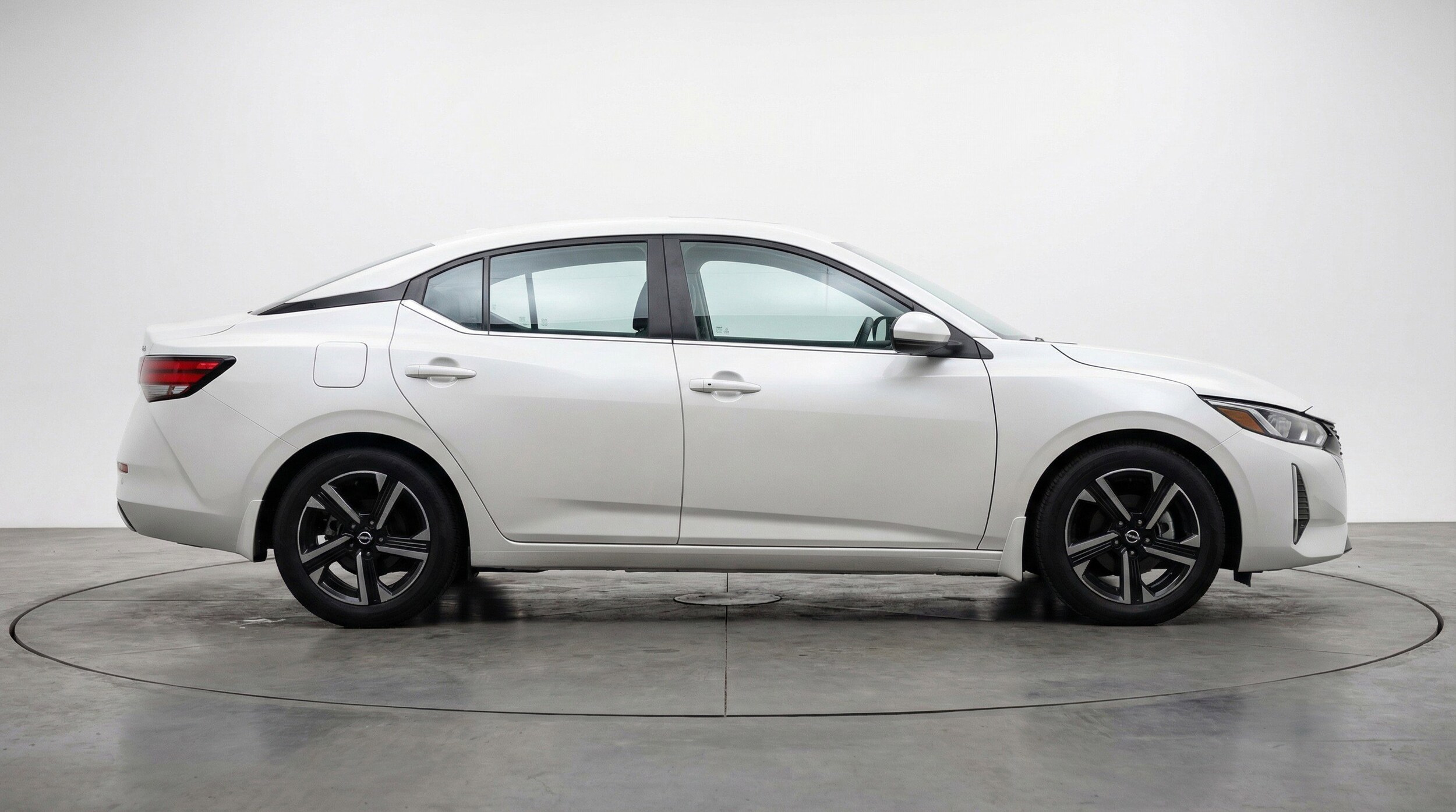 Thumbnail: 2025 Nissan Sentra - 11