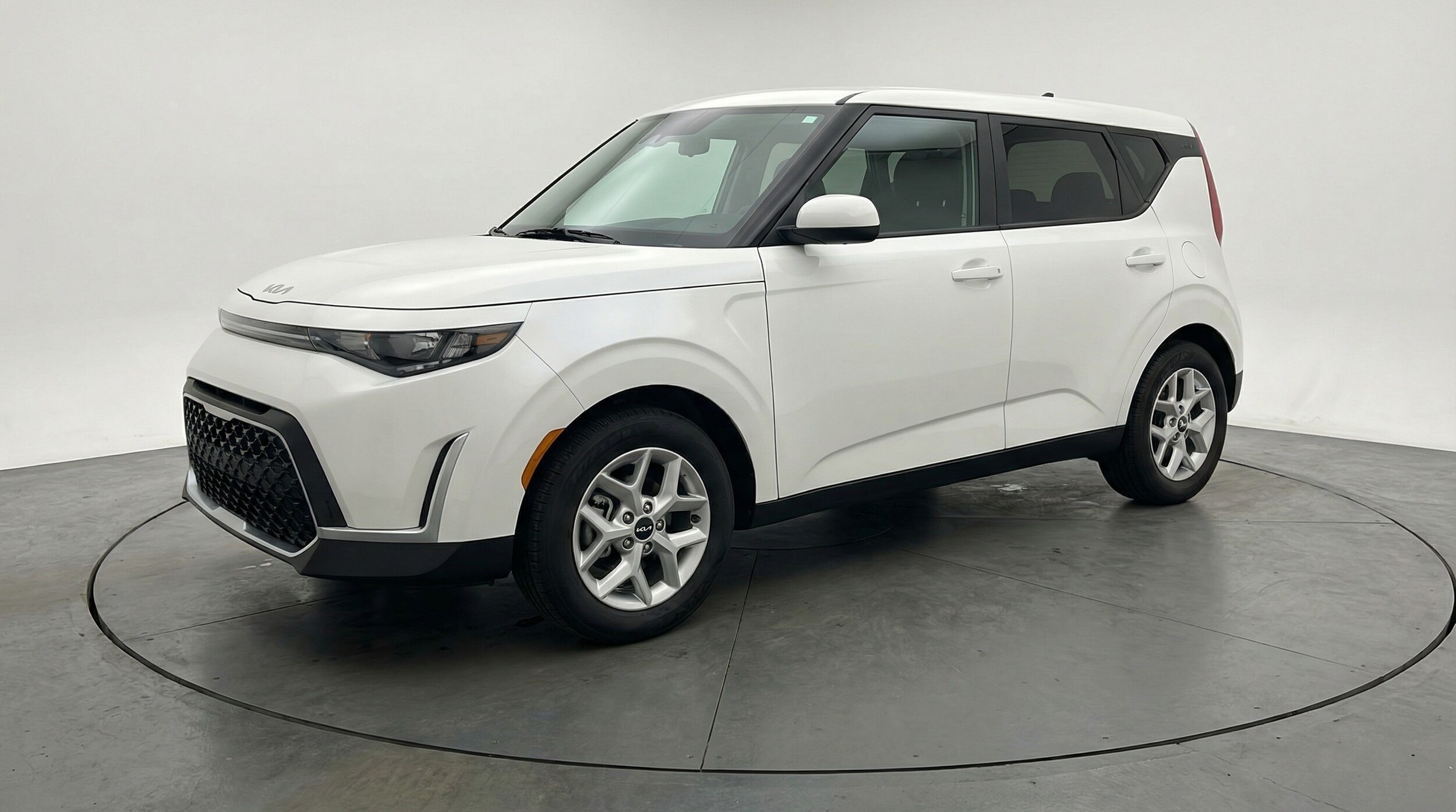 Thumbnail: 2025 Kia Soul - 3