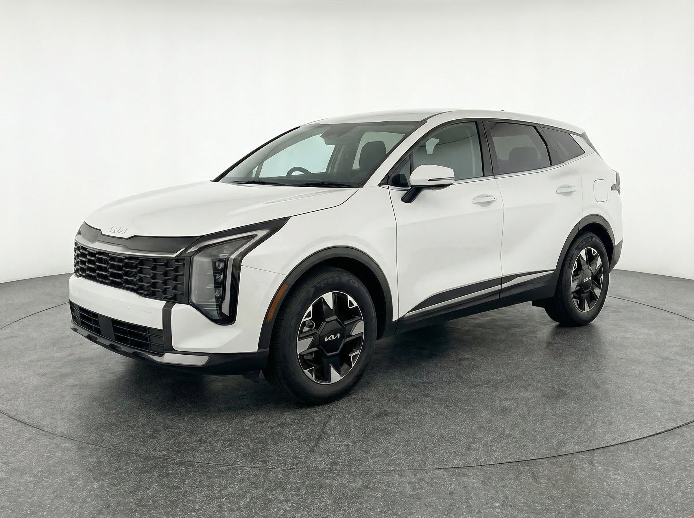 Thumbnail: 2026 Kia Sportage - 3