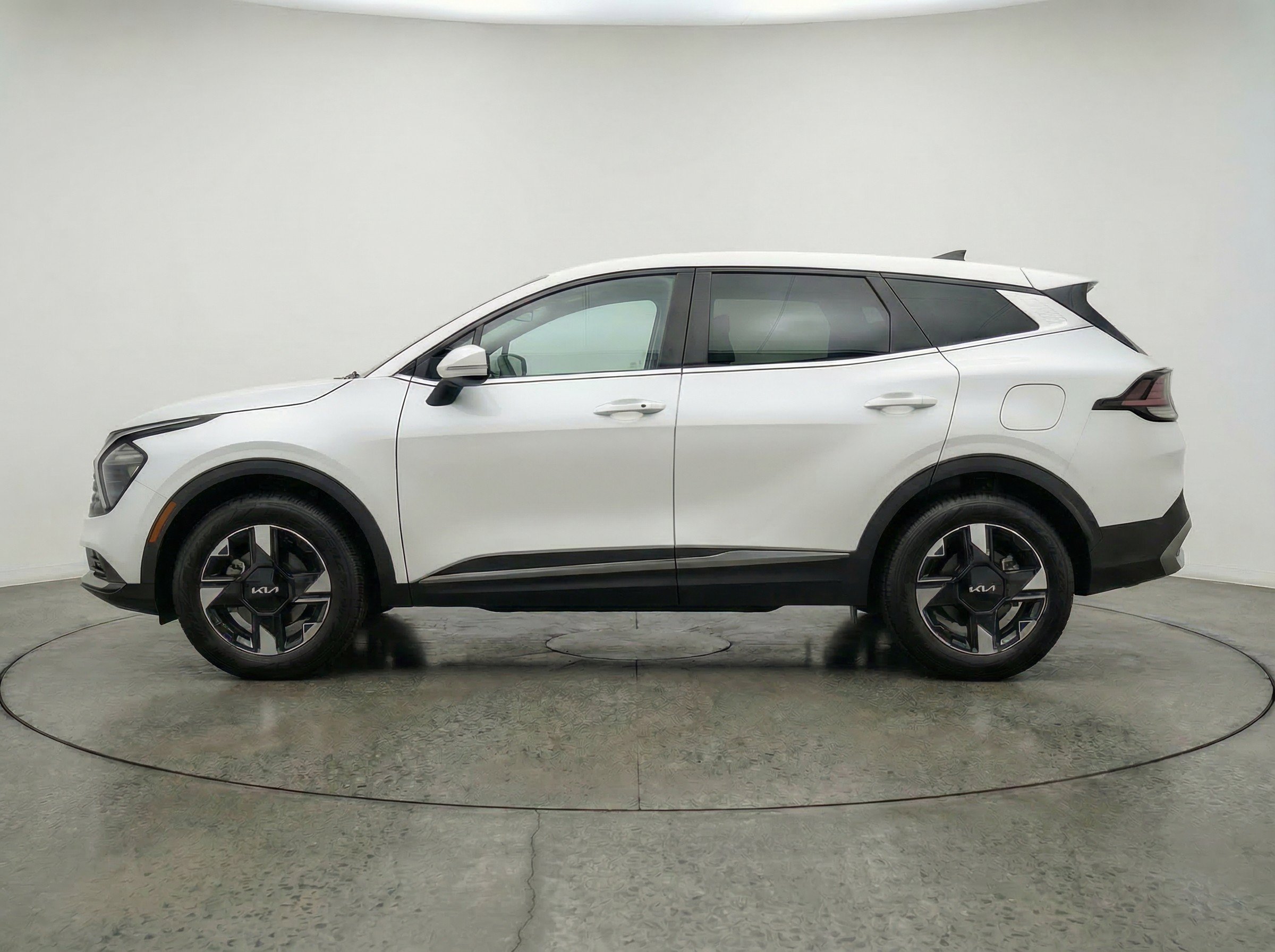 Thumbnail: 2026 Kia Sportage - 5