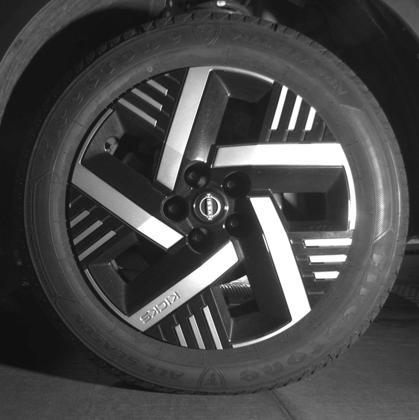 Thumbnail: 2025 Nissan Kicks - 12