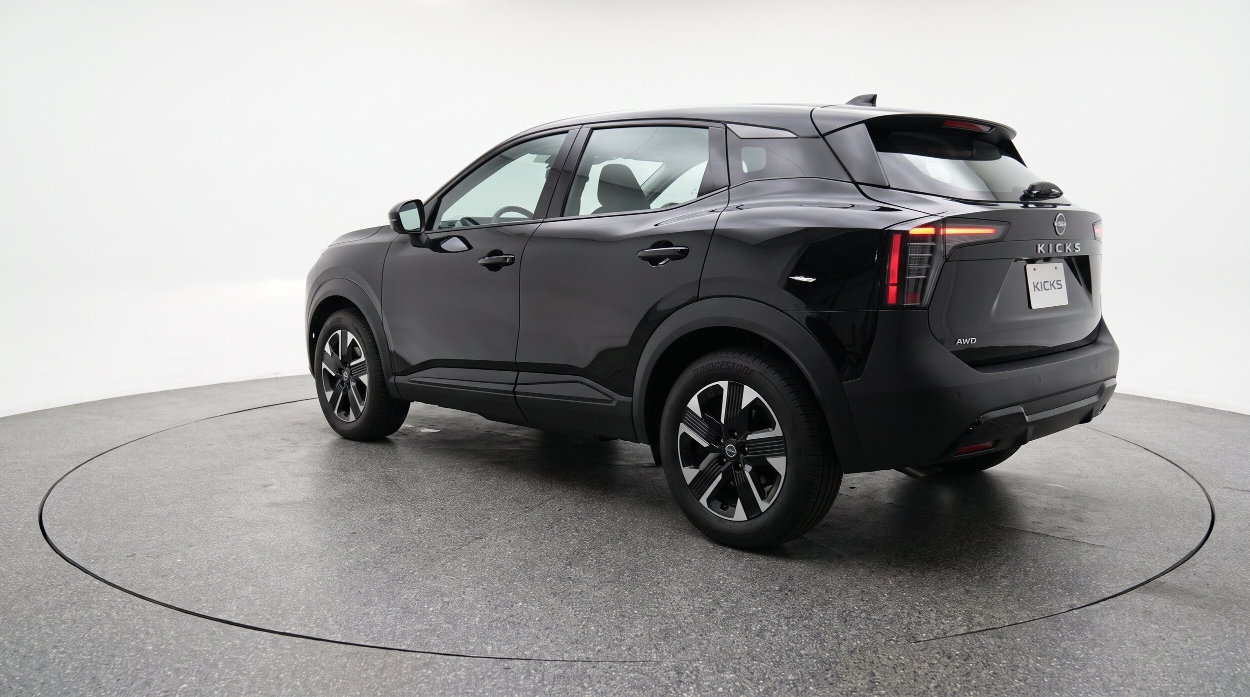 Thumbnail: 2026 Nissan Kicks - 6