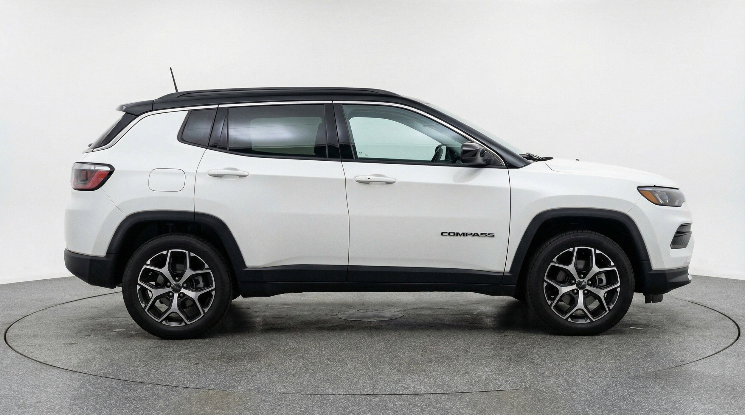 Thumbnail: 2025 Jeep Compass - 11