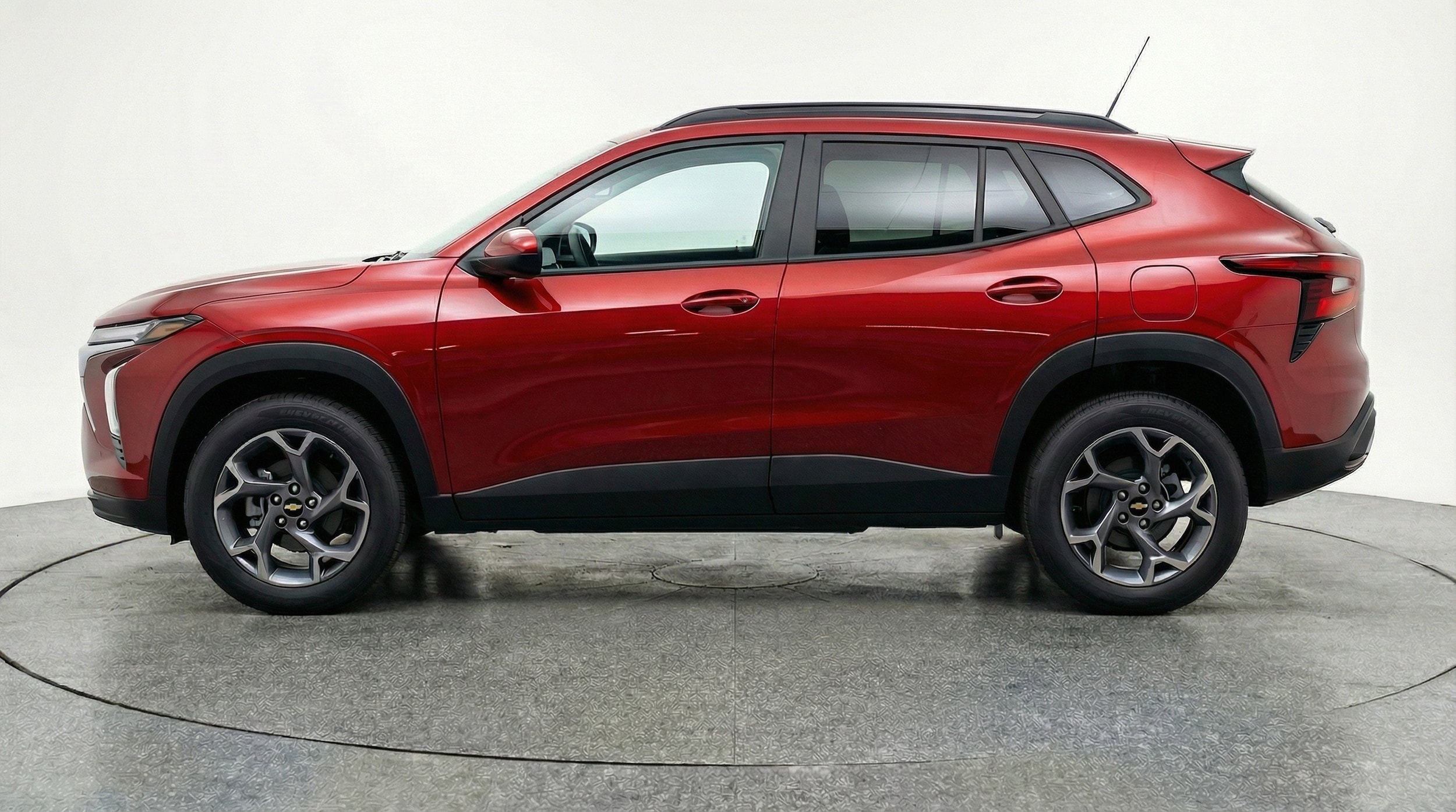 Thumbnail: 2025 Chevrolet Trax - 5