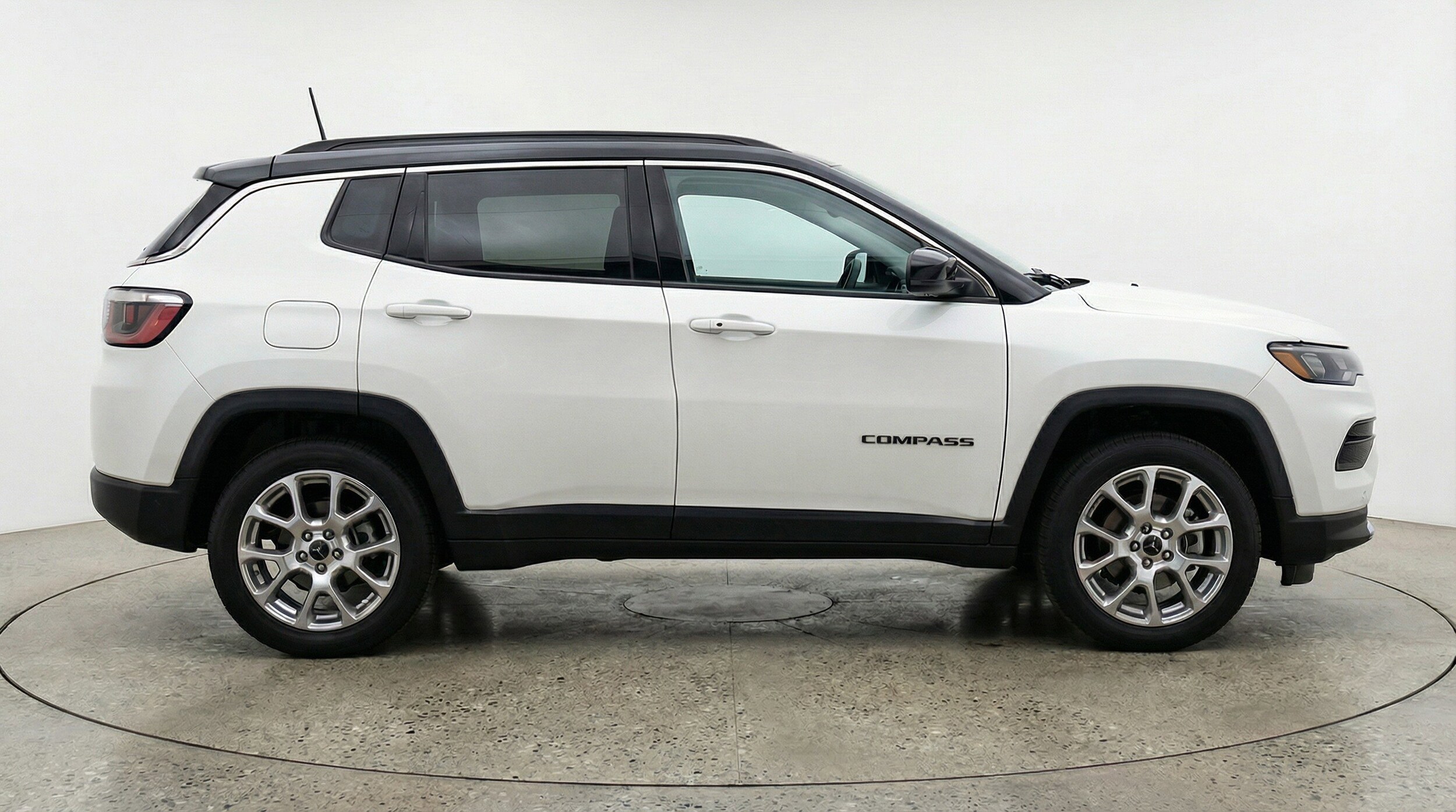 Thumbnail: 2025 Jeep Compass - 11