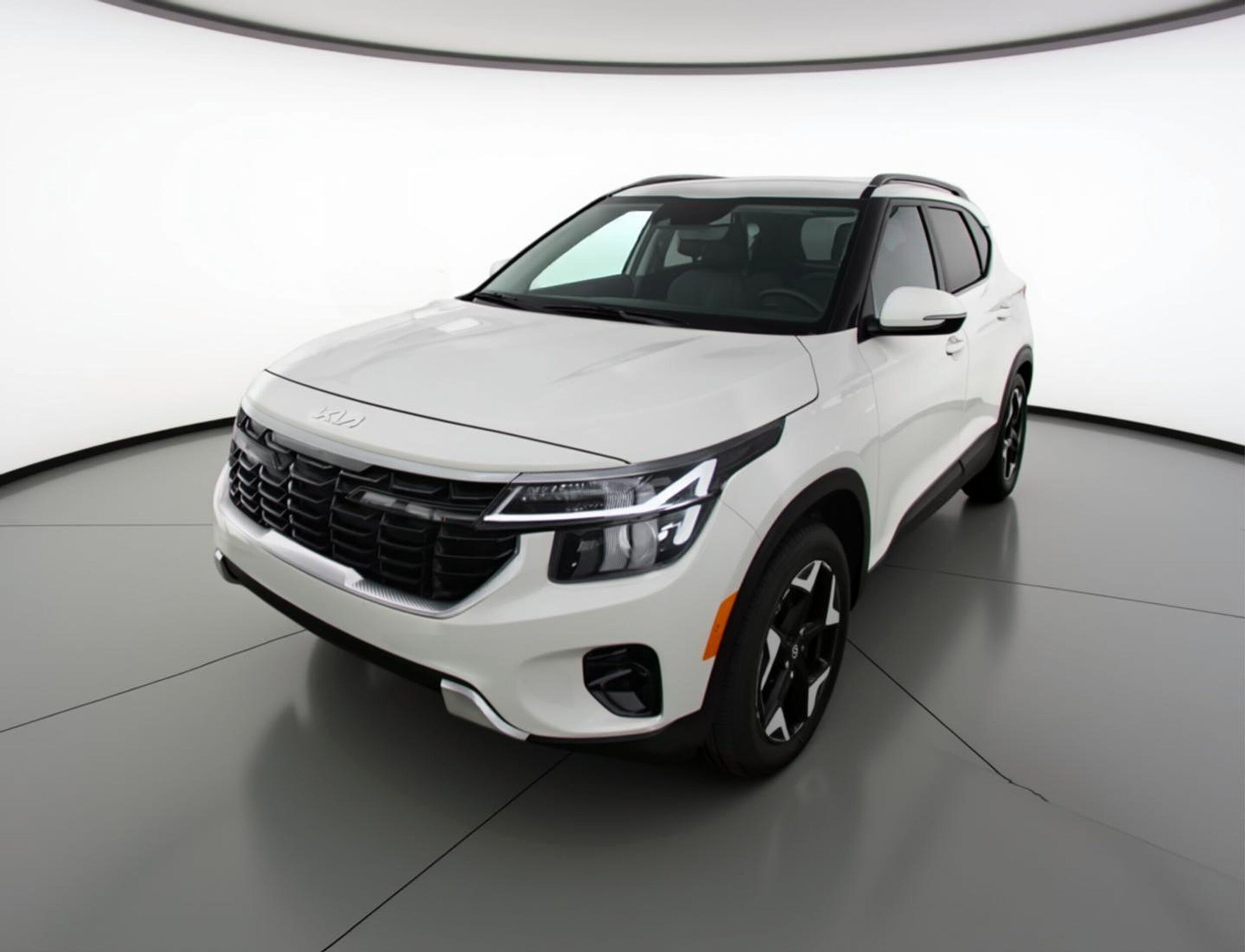 Thumbnail: 2025 Kia Seltos - 3