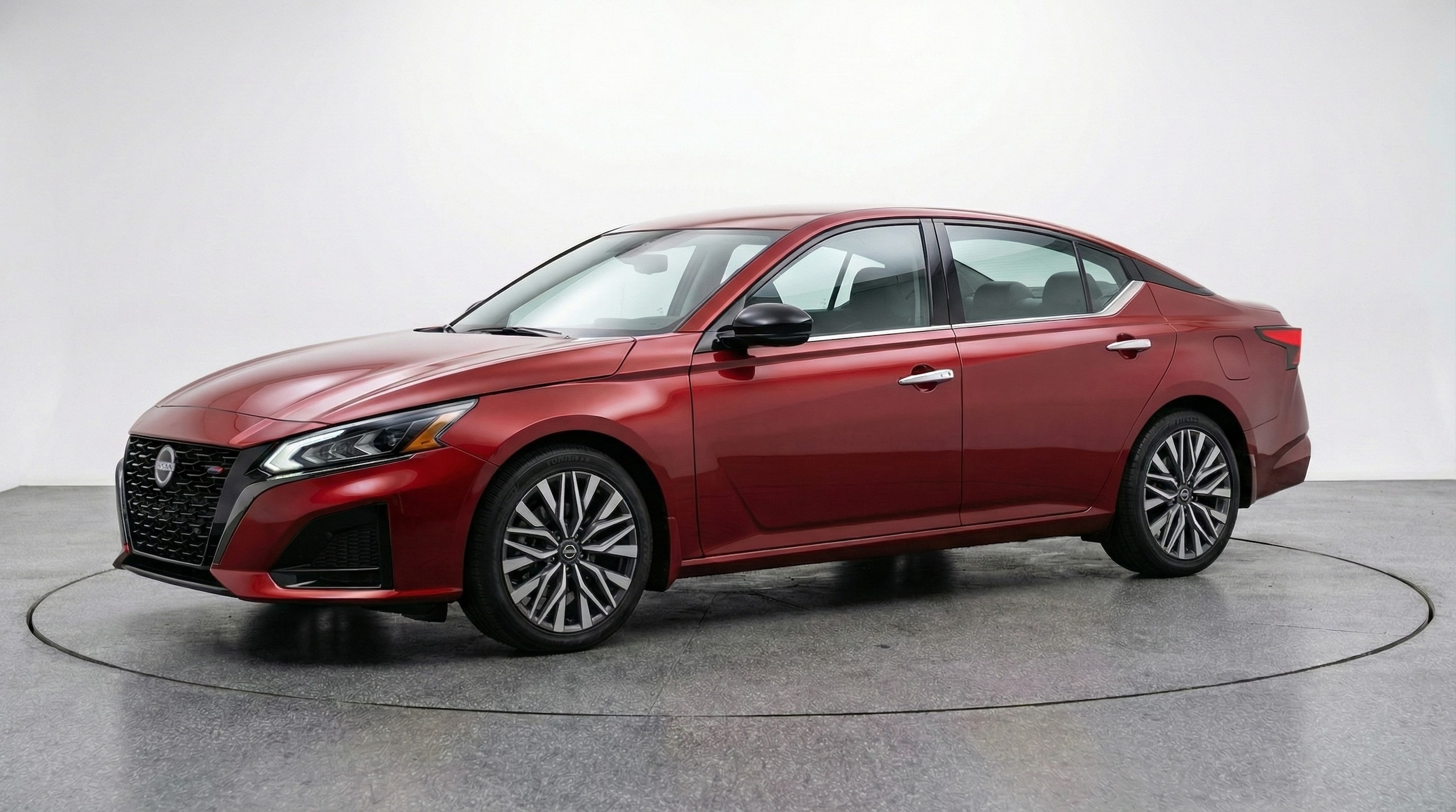 Thumbnail: 2025 Nissan Altima - 3