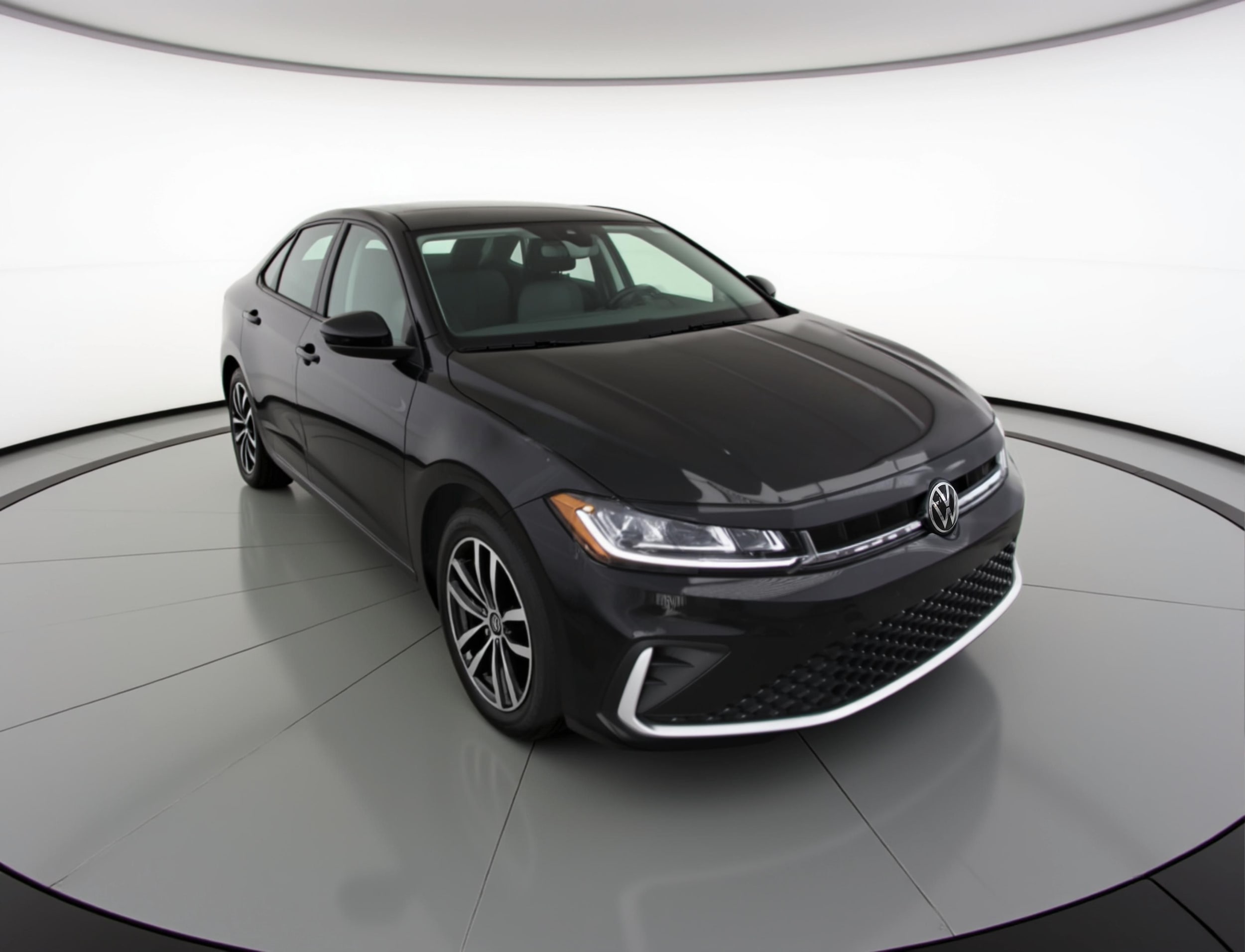 Thumbnail: 2025 Volkswagen Jetta - 1