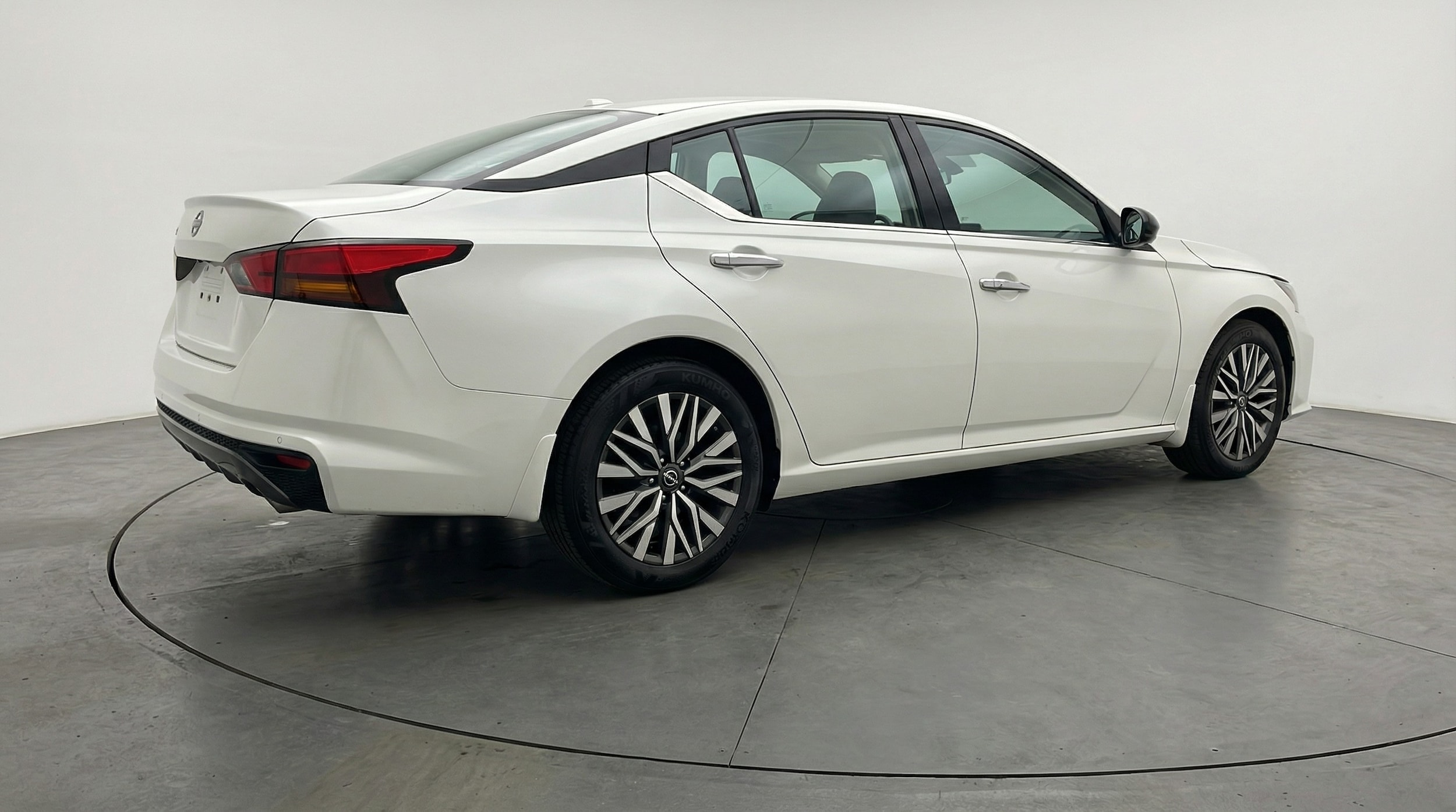 Thumbnail: 2025 Nissan Altima - 7