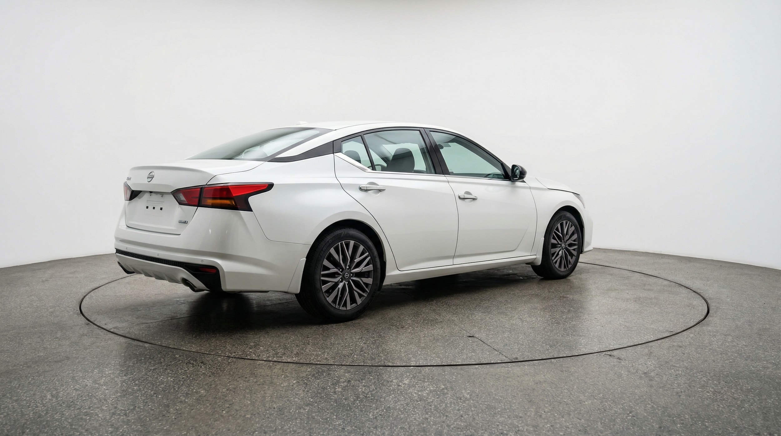 Thumbnail: 2025 Nissan Altima - 7