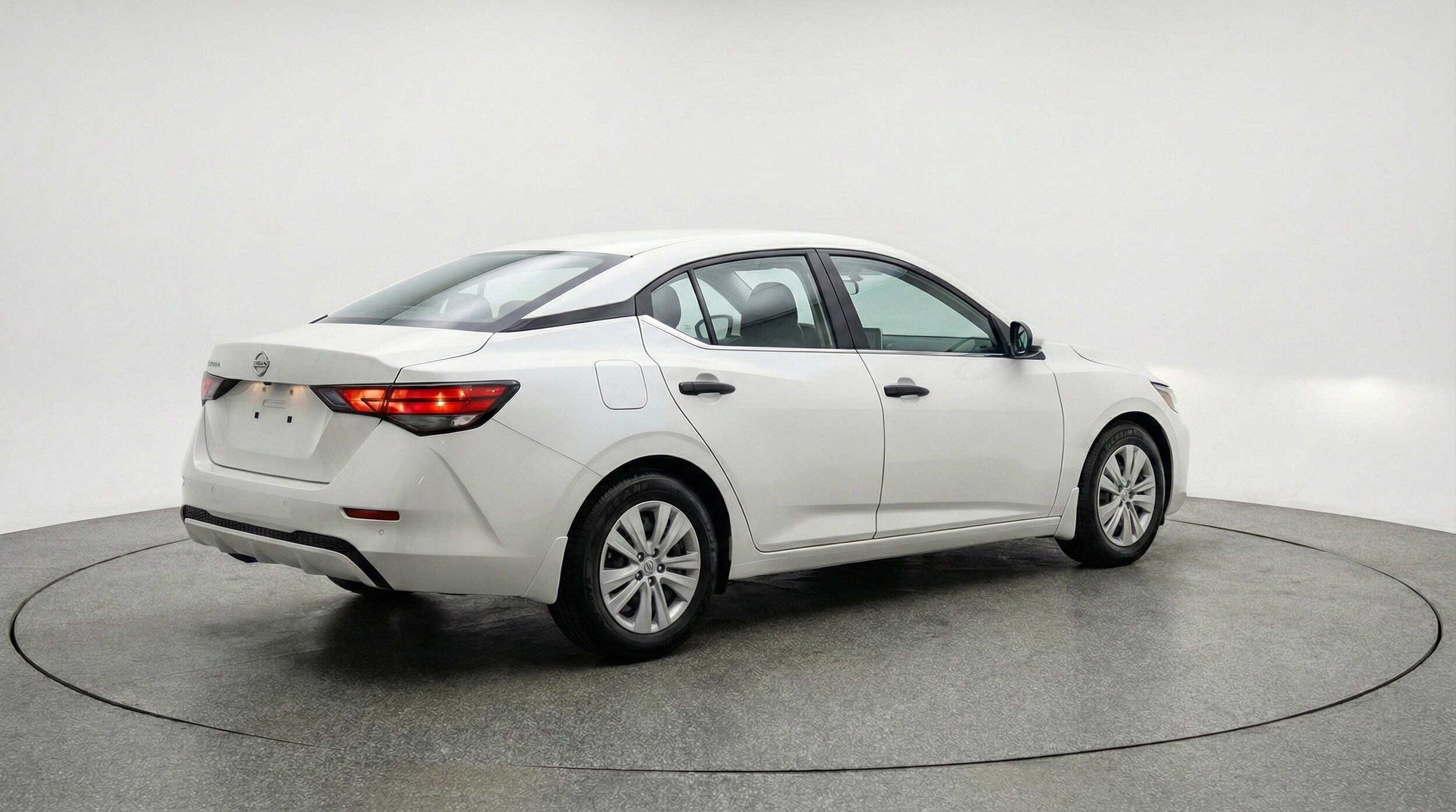 Thumbnail: 2025 Nissan Sentra - 9