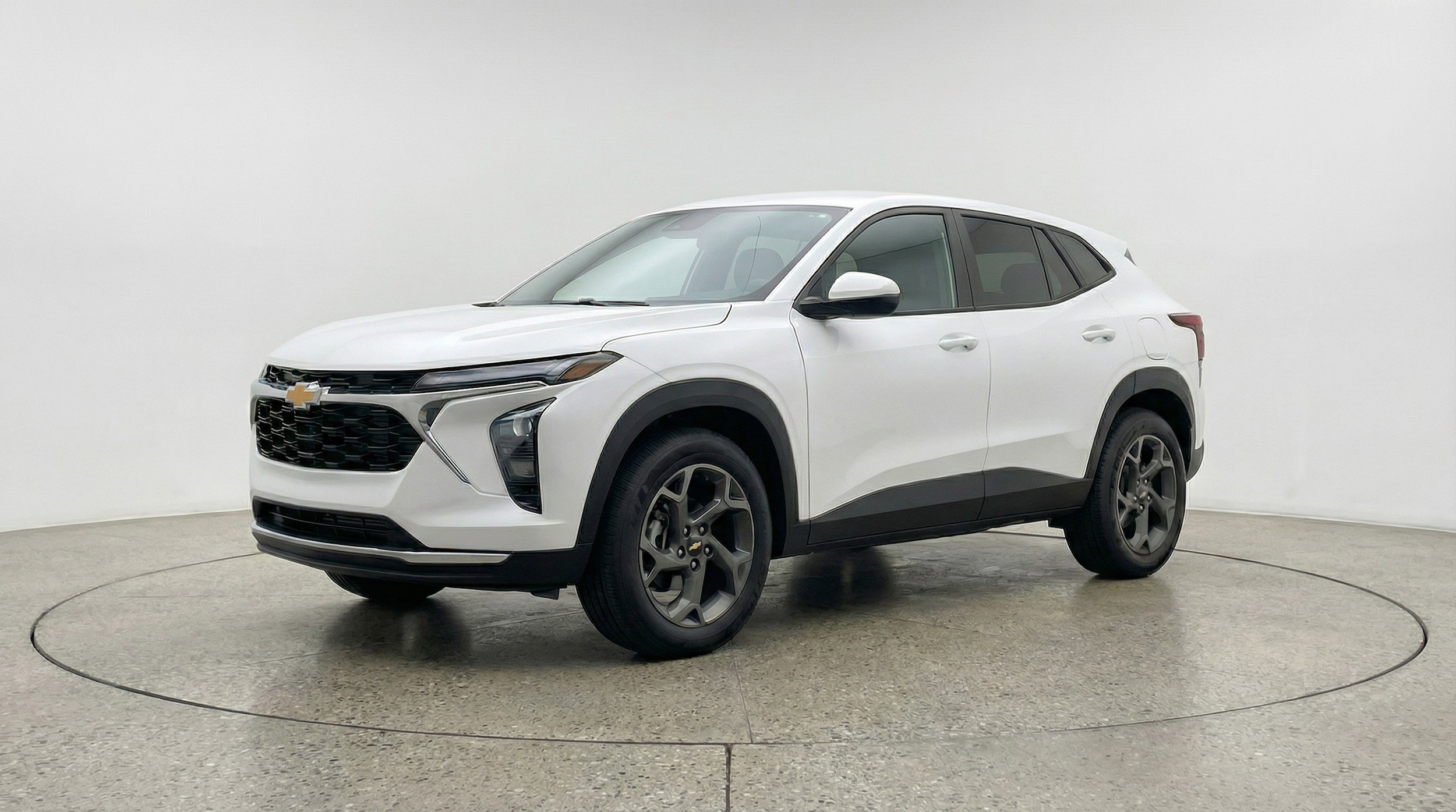 Thumbnail: 2025 Chevrolet Trax - 3