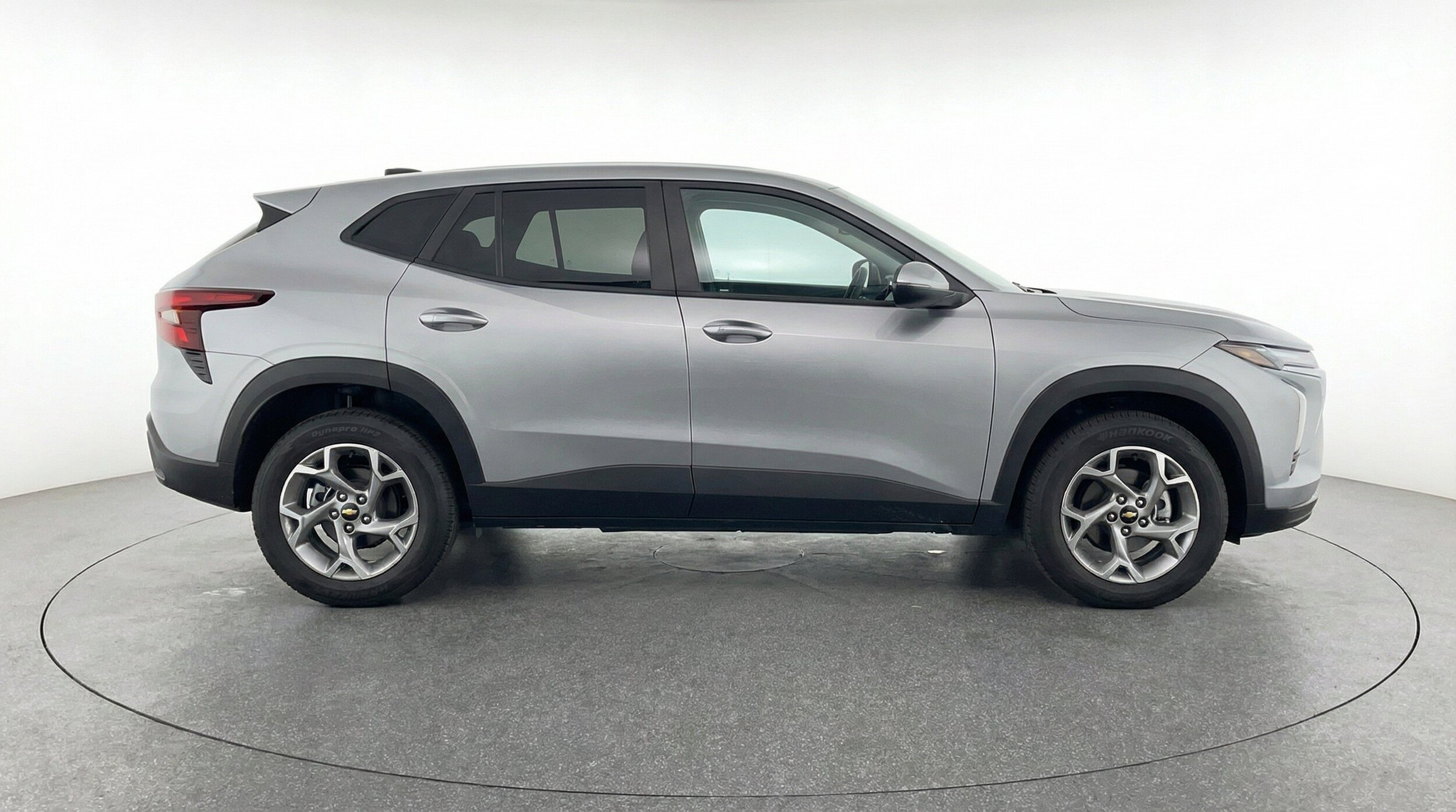 Thumbnail: 2025 Chevrolet Trax - 11