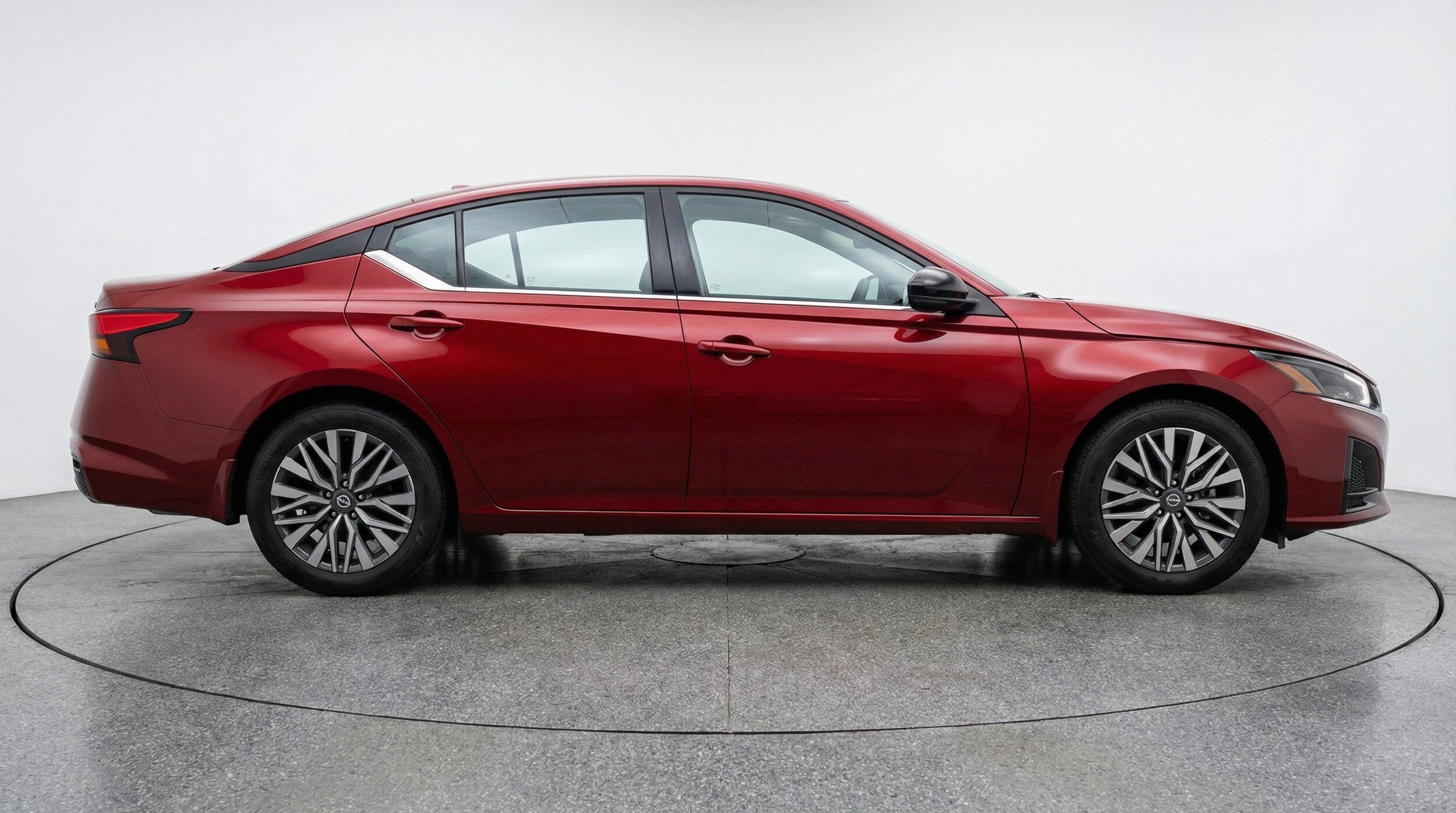 Thumbnail: 2025 Nissan Altima - 11