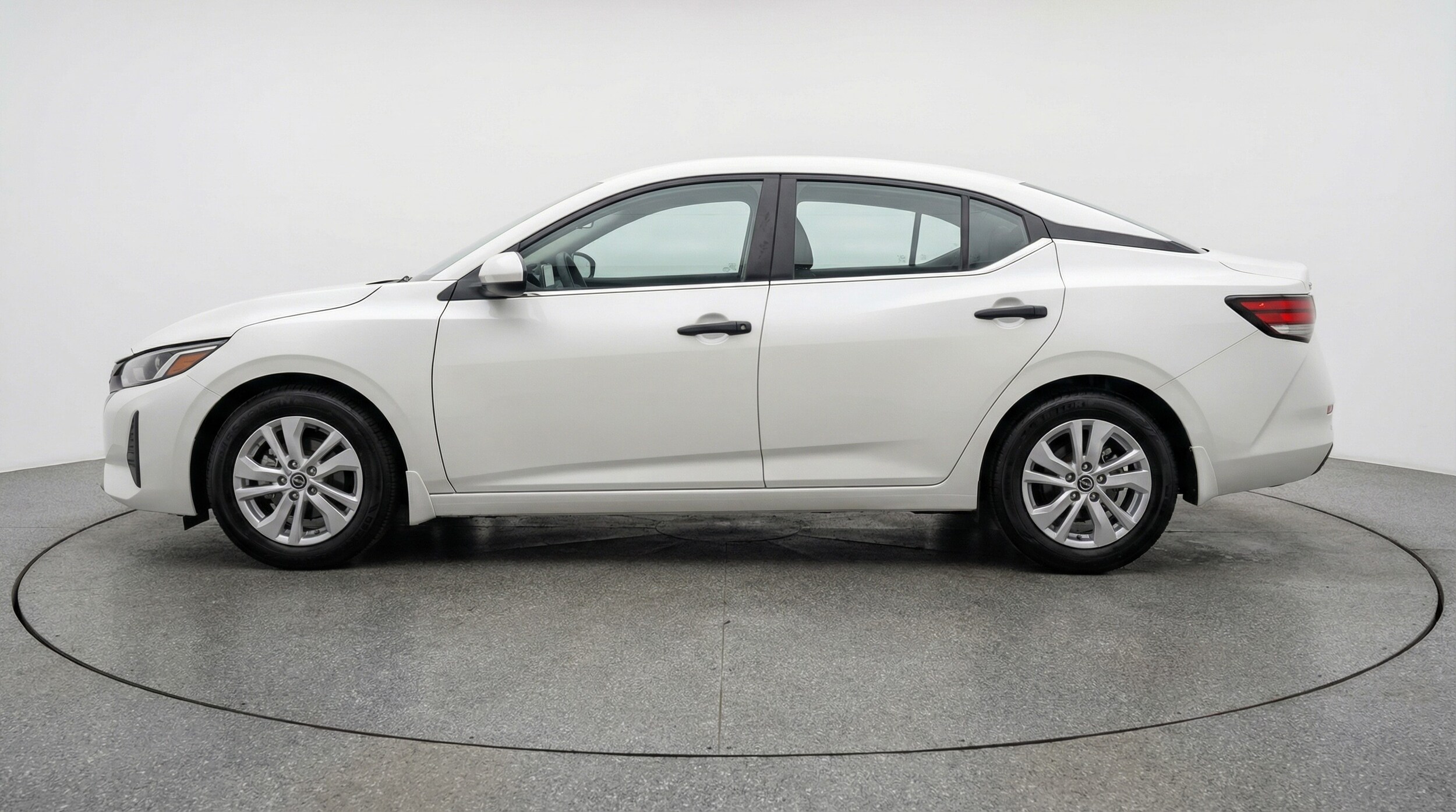 Thumbnail: 2025 Nissan Sentra - 4