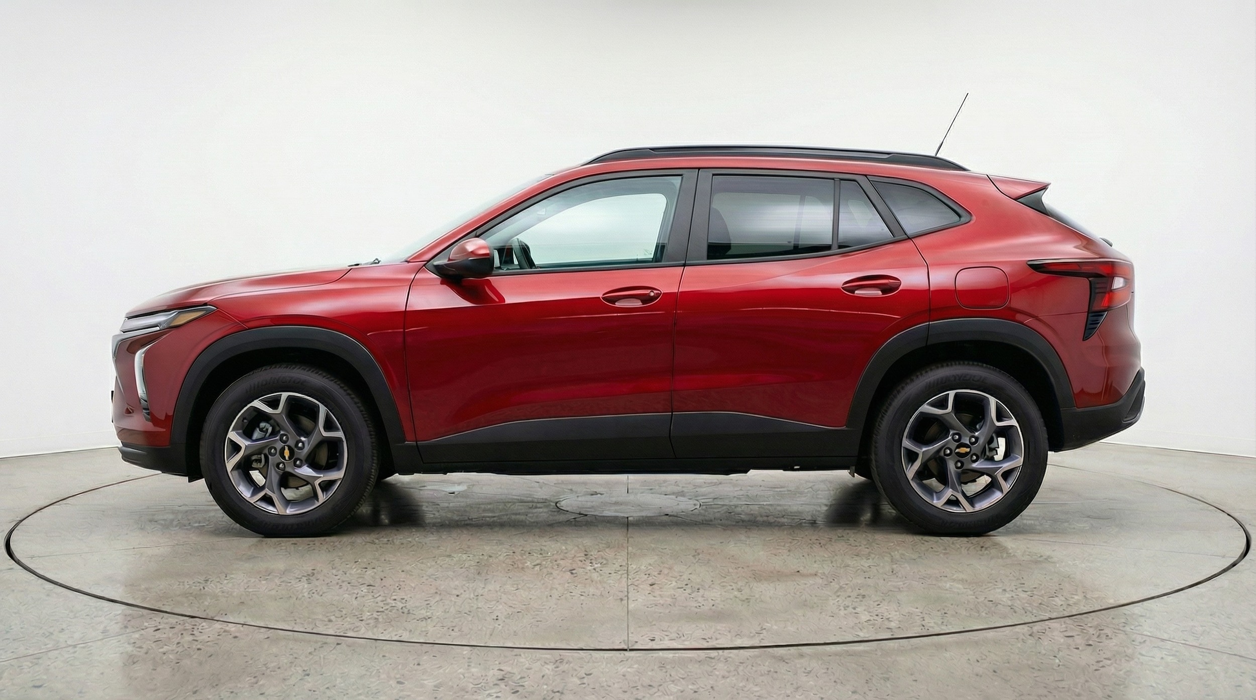 Thumbnail: 2025 Chevrolet Trax - 4