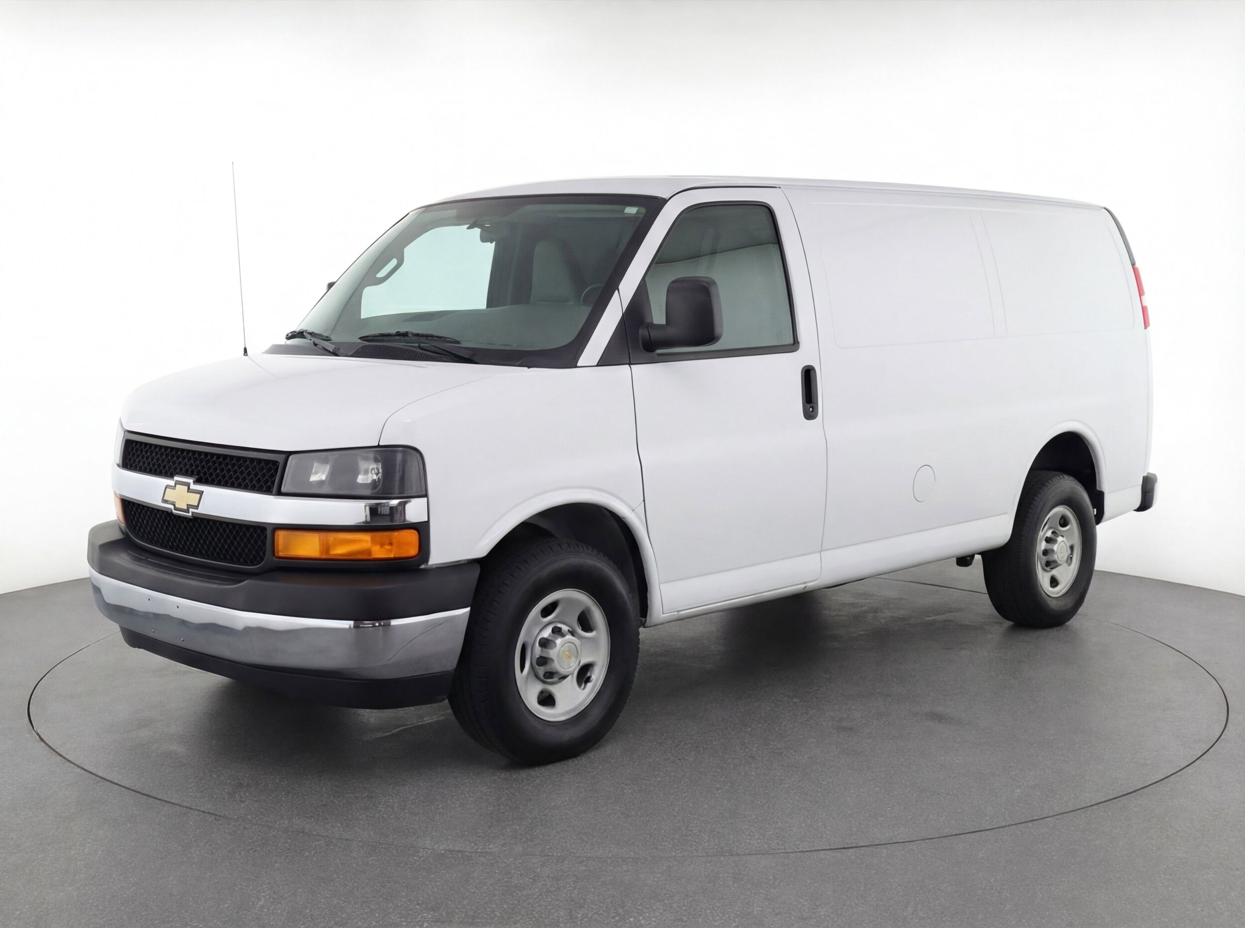 Thumbnail: 2025 Chevrolet Express - 3