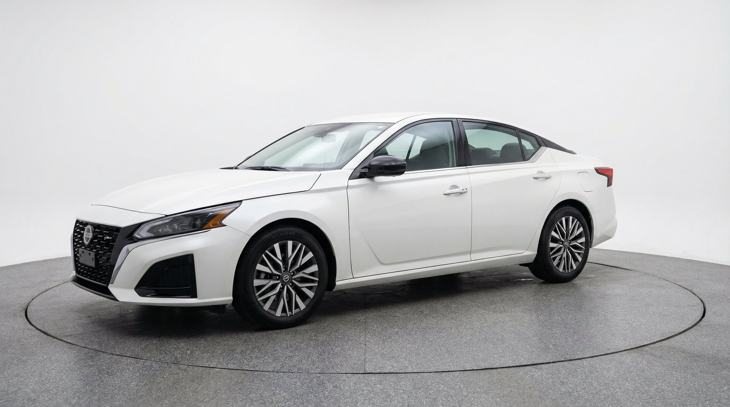 Thumbnail: 2026 Nissan Altima - 3