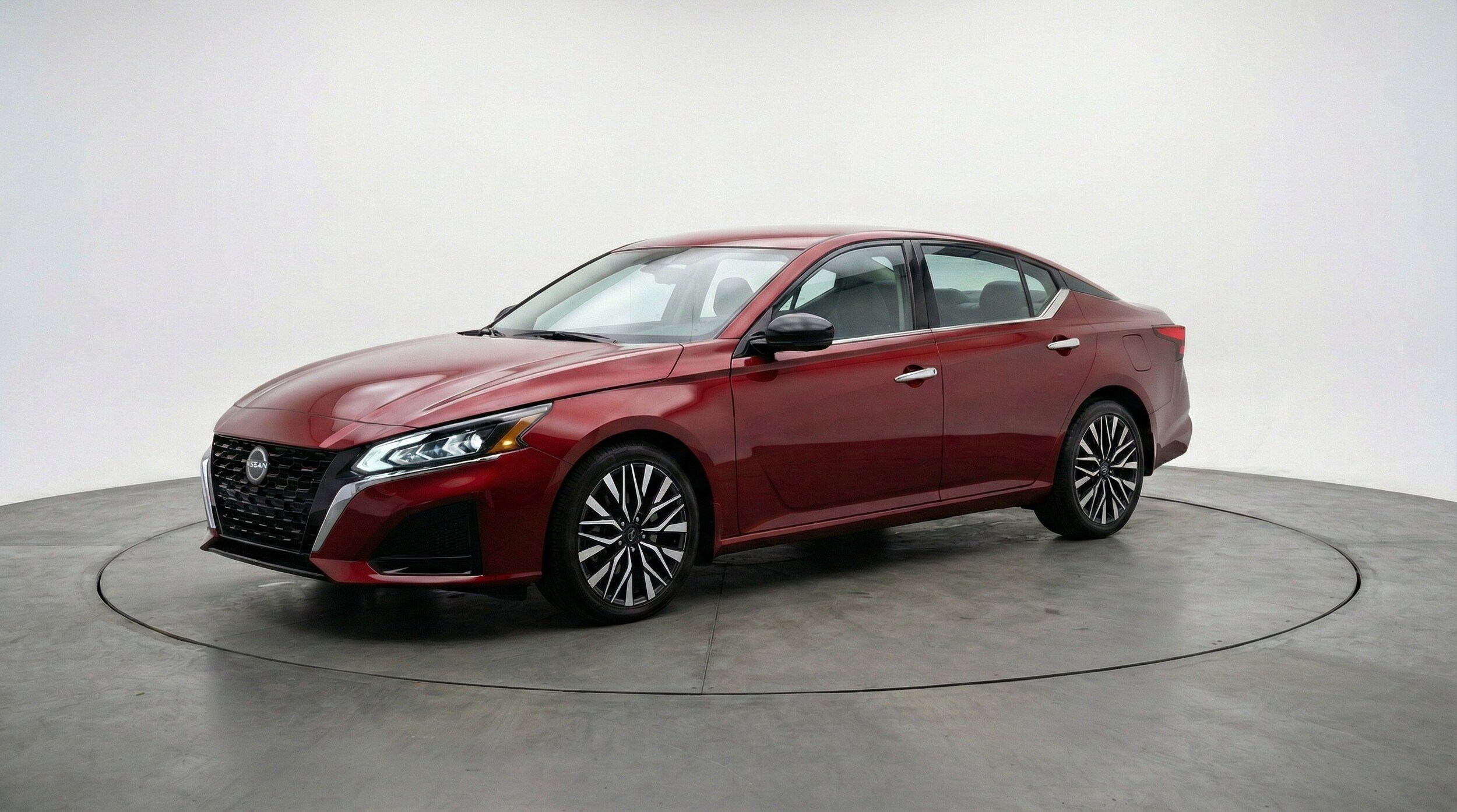 Thumbnail: 2025 Nissan Altima - 3