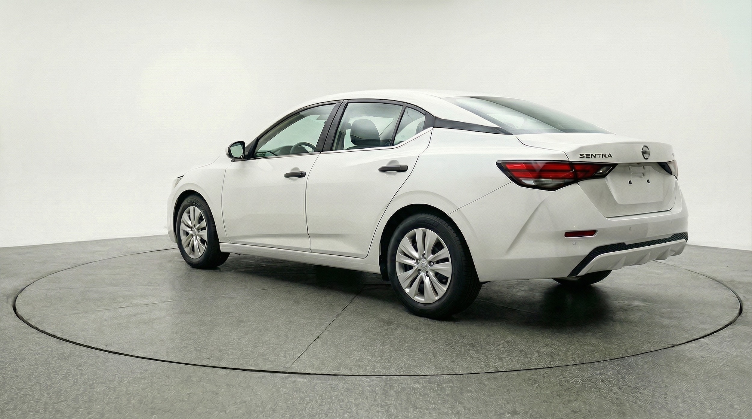 Thumbnail: 2025 Nissan Sentra - 5