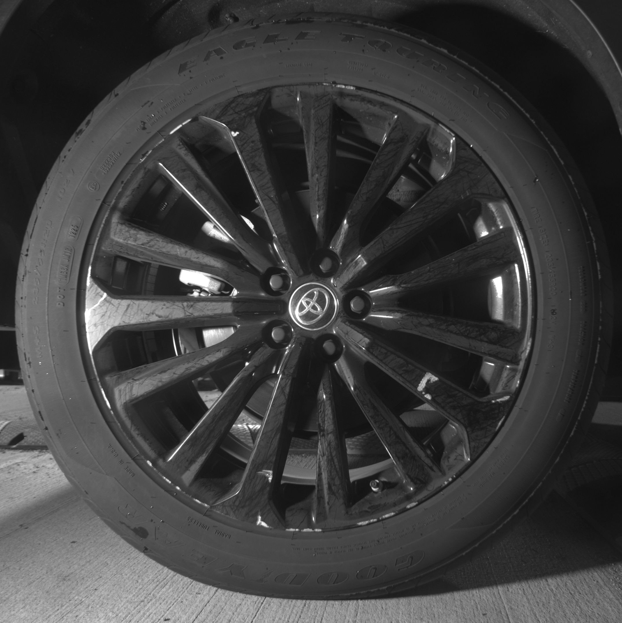 Thumbnail: 2025 Toyota Highlander - 15