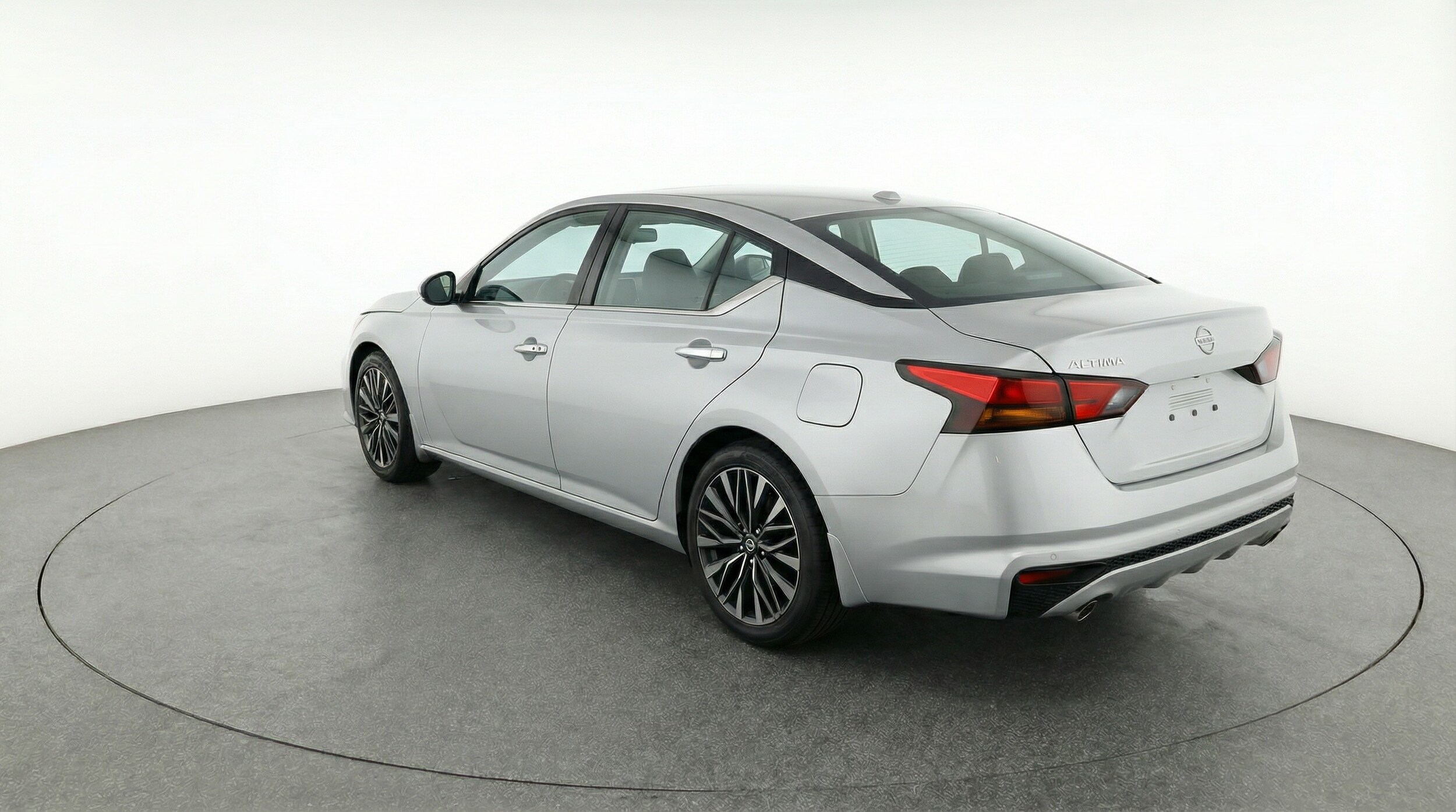 Thumbnail: 2025 Nissan Altima - 5