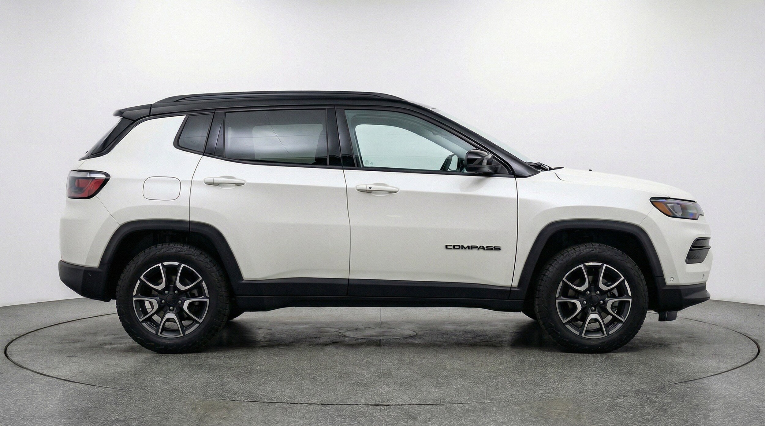 Thumbnail: 2025 Jeep Compass - 11