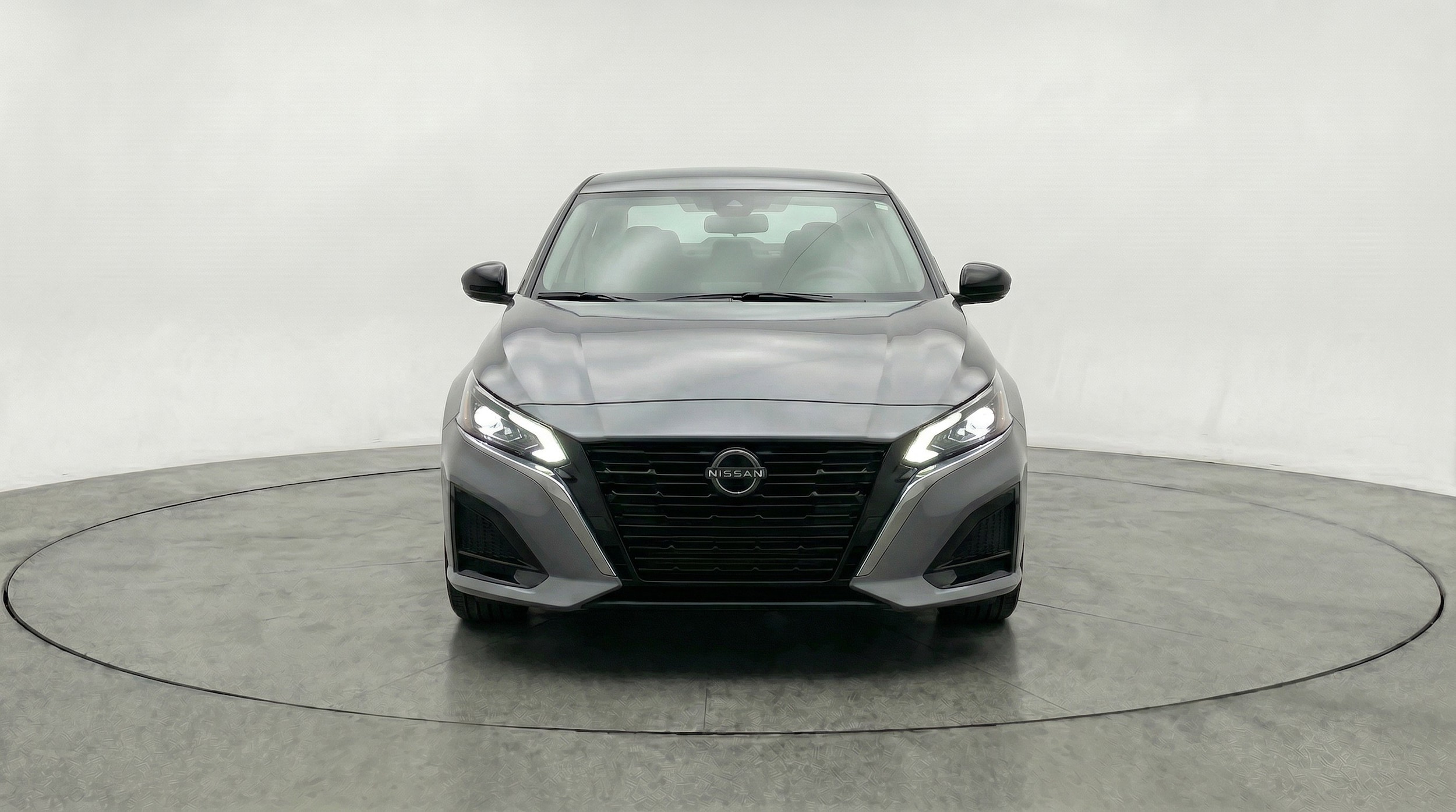 Thumbnail: 2025 Nissan Altima - 2