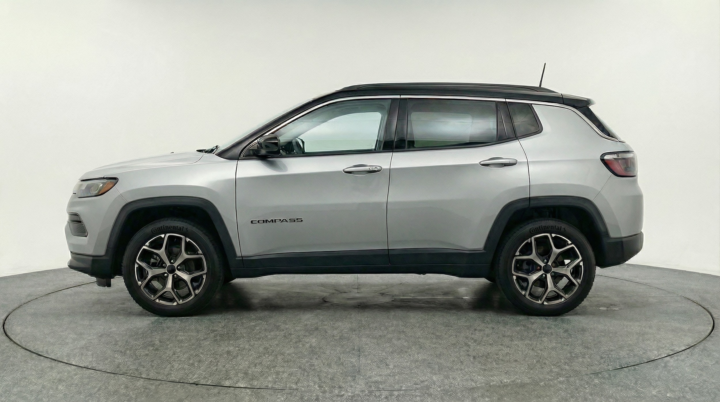Thumbnail: 2025 Jeep Compass - 4