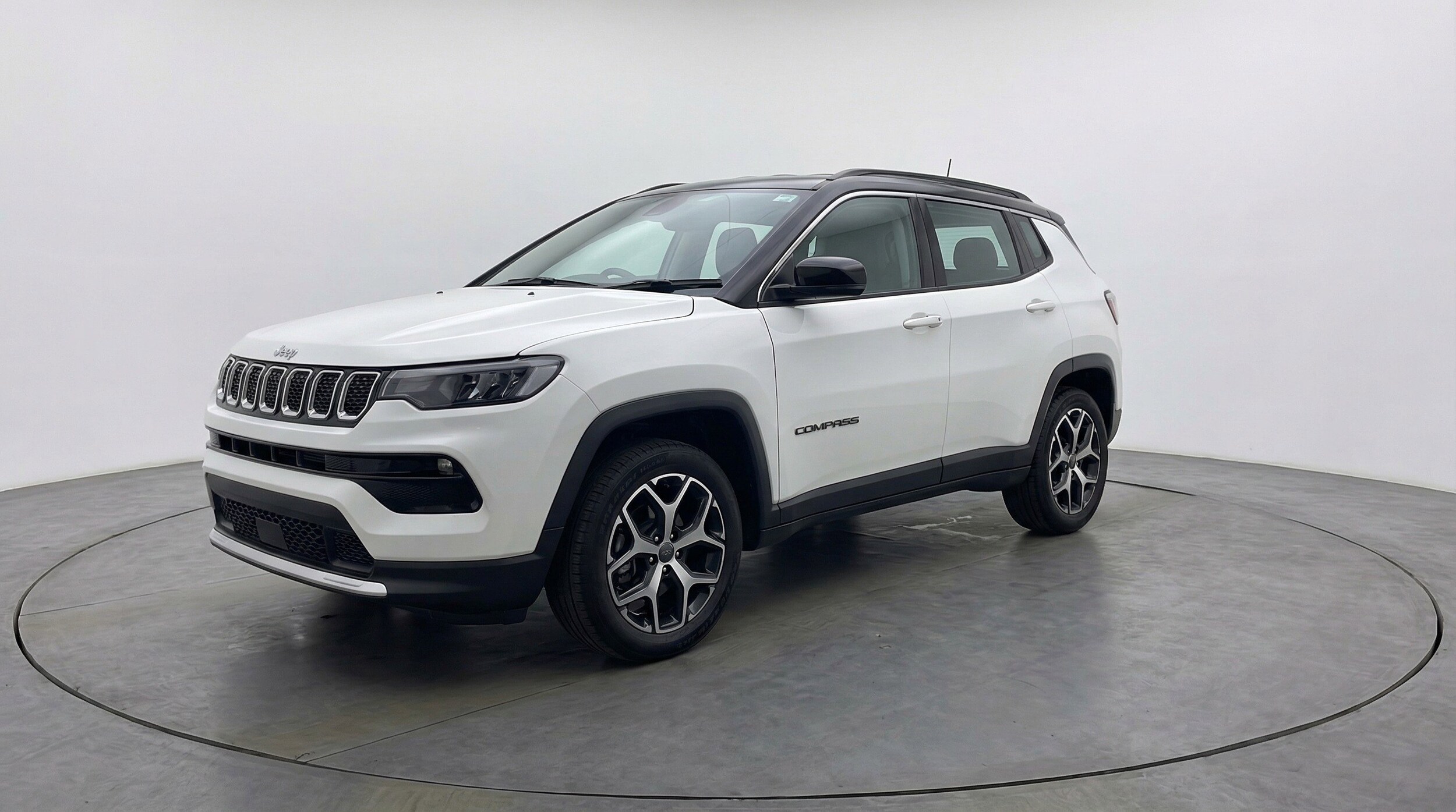 Thumbnail: 2025 Jeep Compass - 3