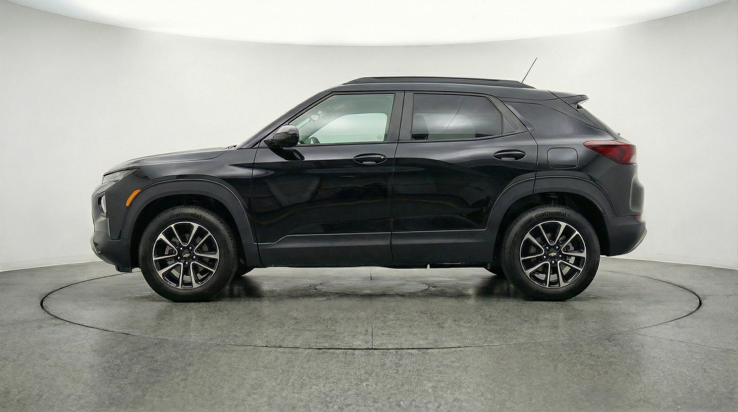 Thumbnail: 2025 Chevrolet TrailBlazer - 5